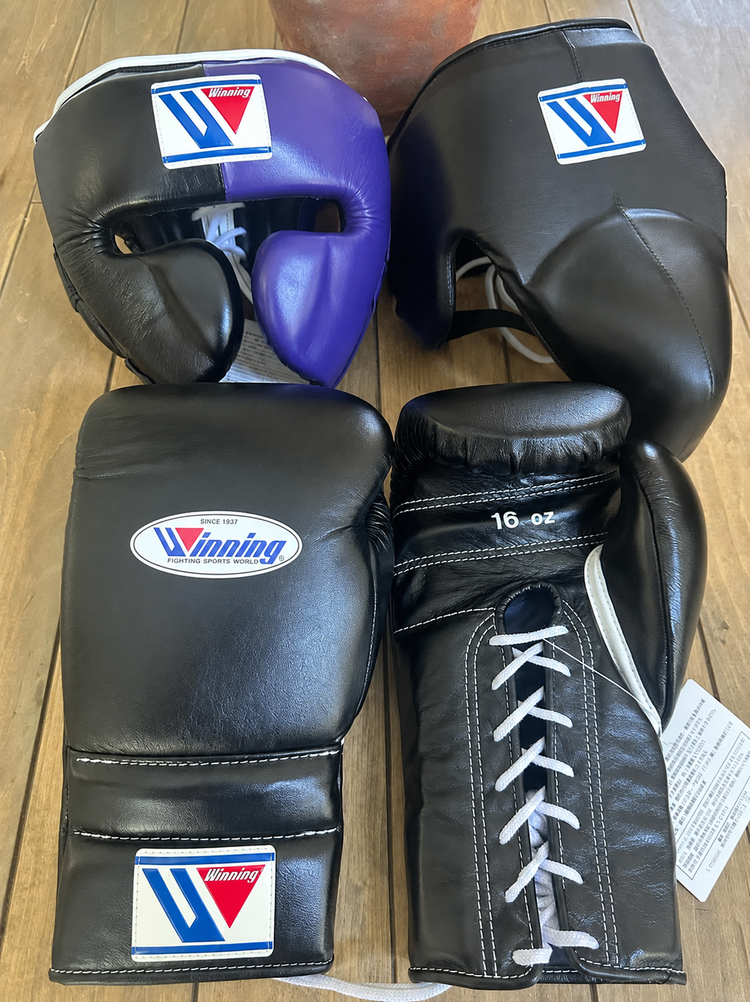Winning Boxing Set Black/Purple Leather