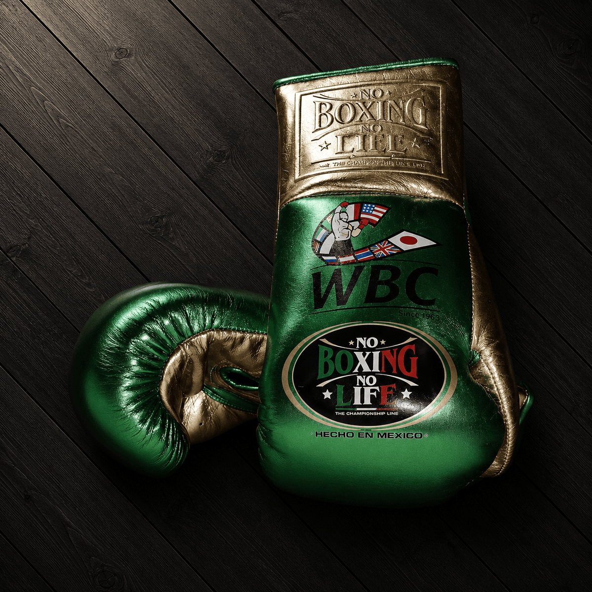 Fiest Winning Style Boxing Gloves Green/Gold Padded Leather Training Gloves