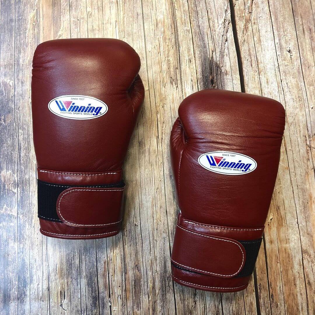 Winning Boxing Gloves Brown Padded Leather Gloves for Boxing Drills