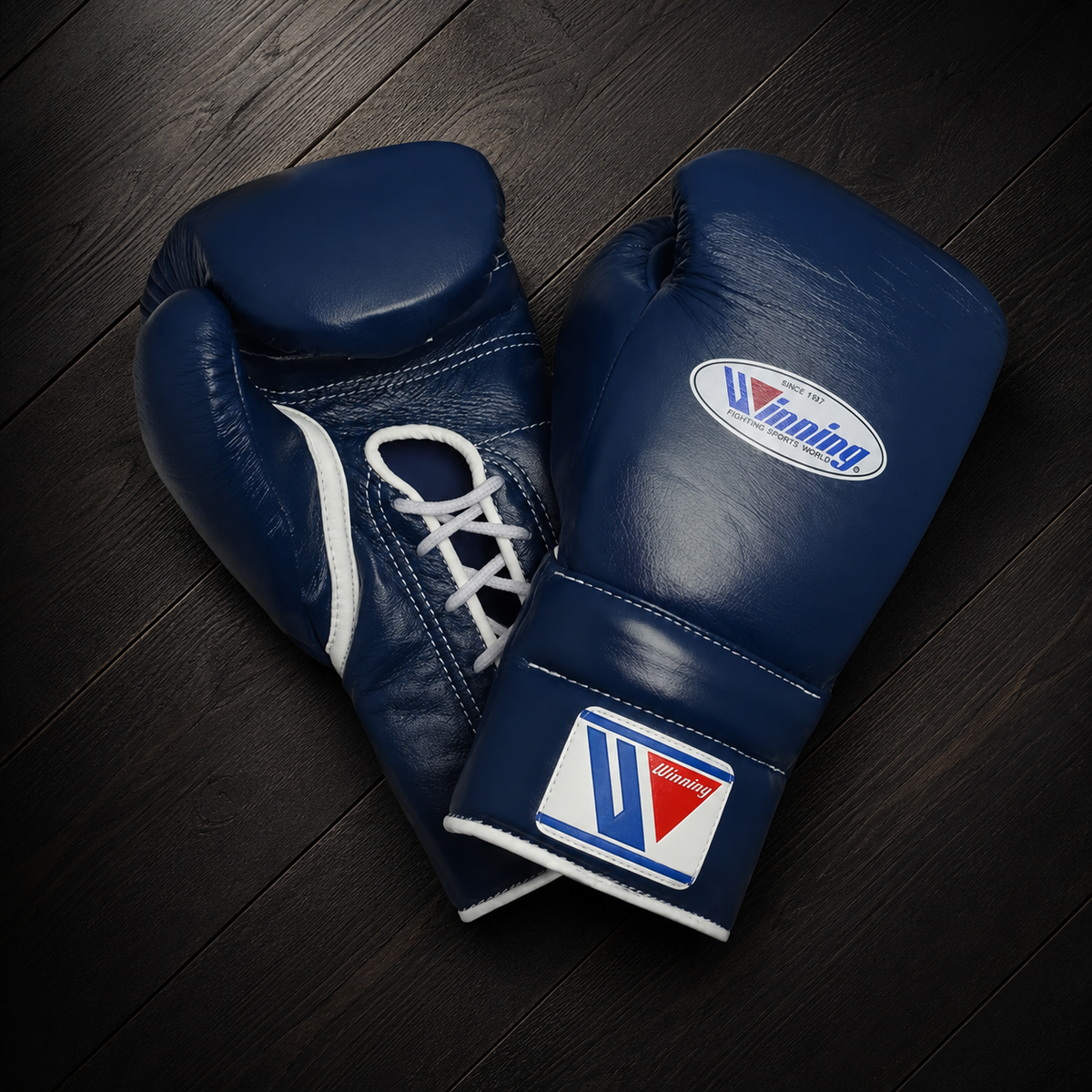 Winning Boxing Gloves Dark-Blue Curved Leather Gloves for MMA Training