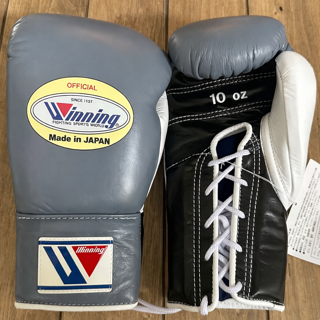 Winning Boxing Gloves Grey/Black/White Padded Leather Gloves for Muay Thai