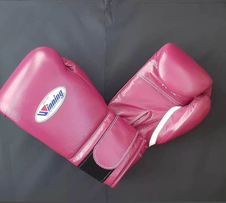 Winning Boxing Gloves Pink Padded Leather Gloves for Boxing Drills