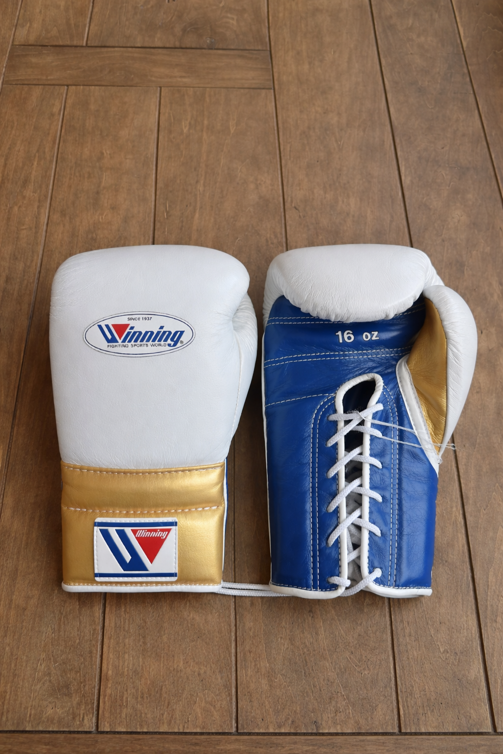 Winning Boxing Gloves White/Blue/Gold Sparring