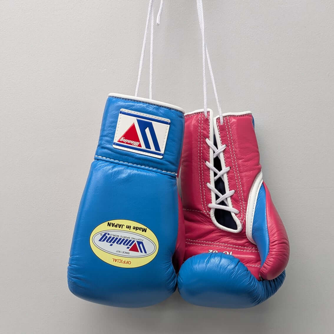 Winning Boxing Gloves Blue/Pink Padded Gloves for Training