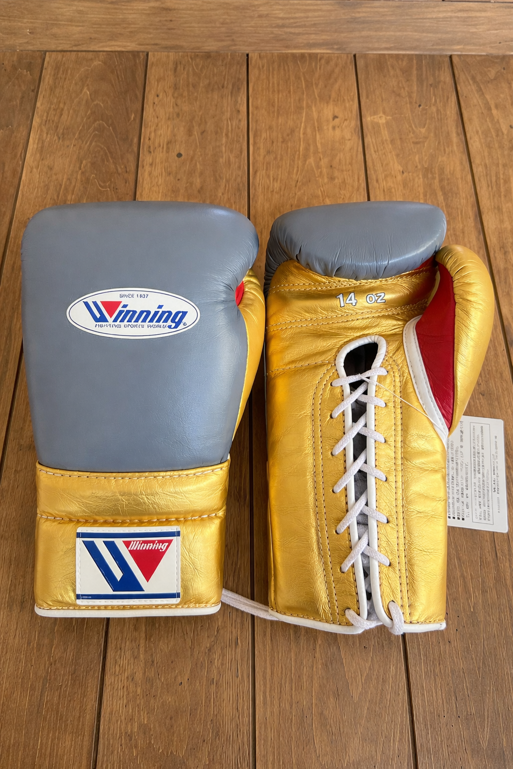 Winning Boxing Gloves Grey/Gold/Red Lace Up Leather Gloves for Training