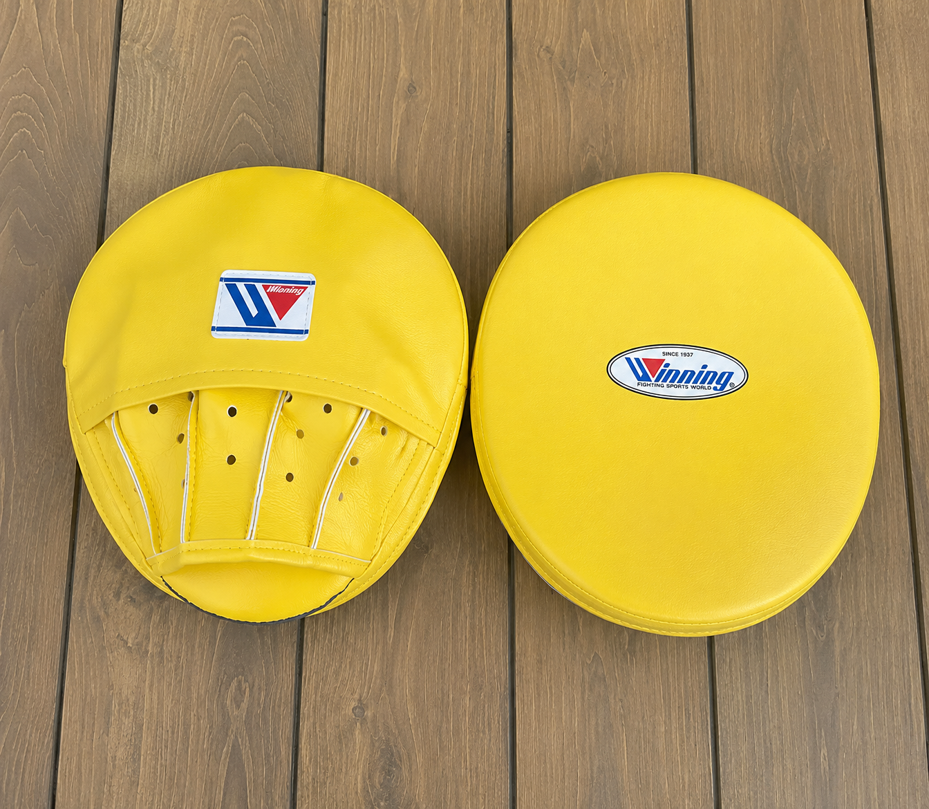 Winning Boxing Punching Mitts Yellow Leather Focus Mitts for Training