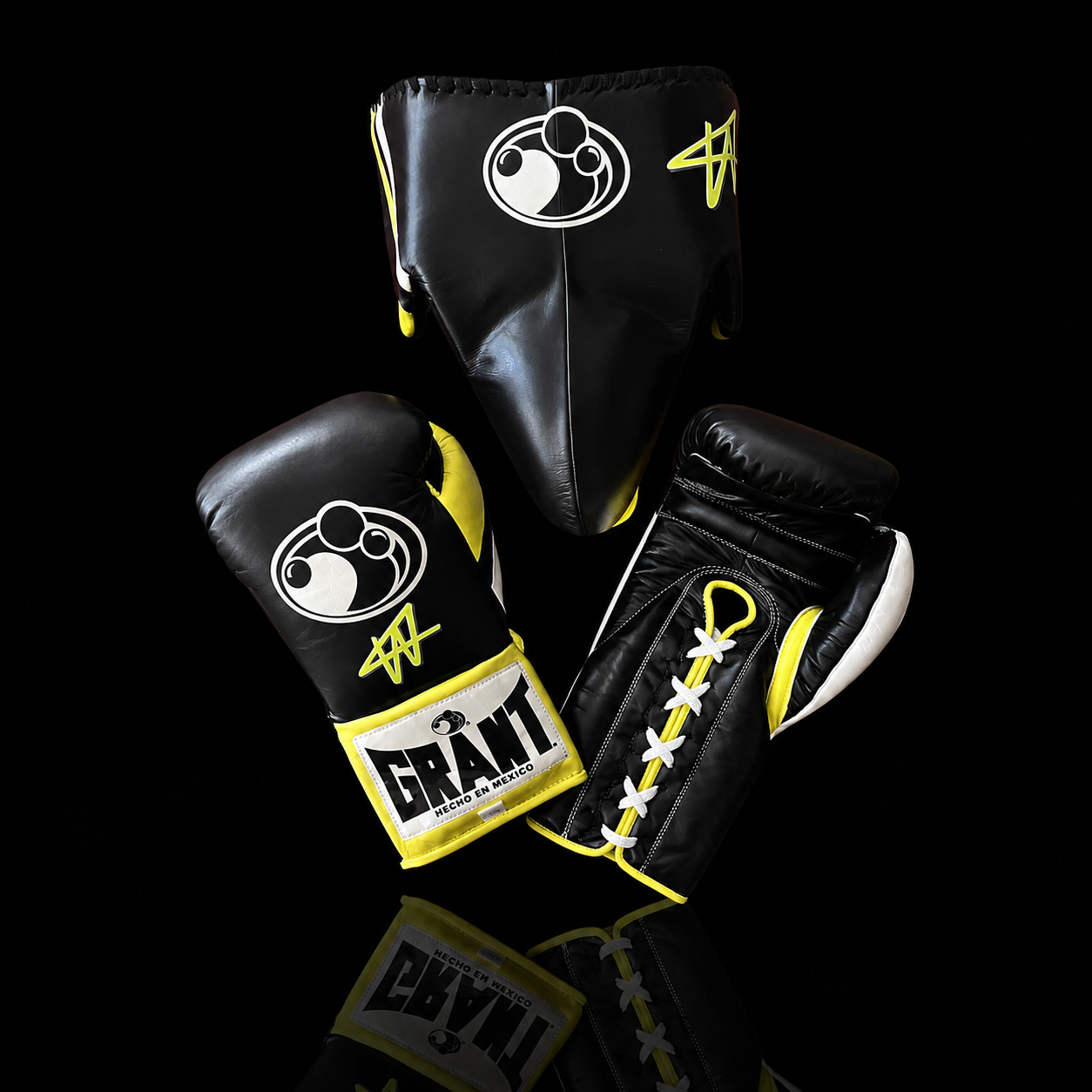 Grant Boxing Set Black/Yellow/White Sparring Set