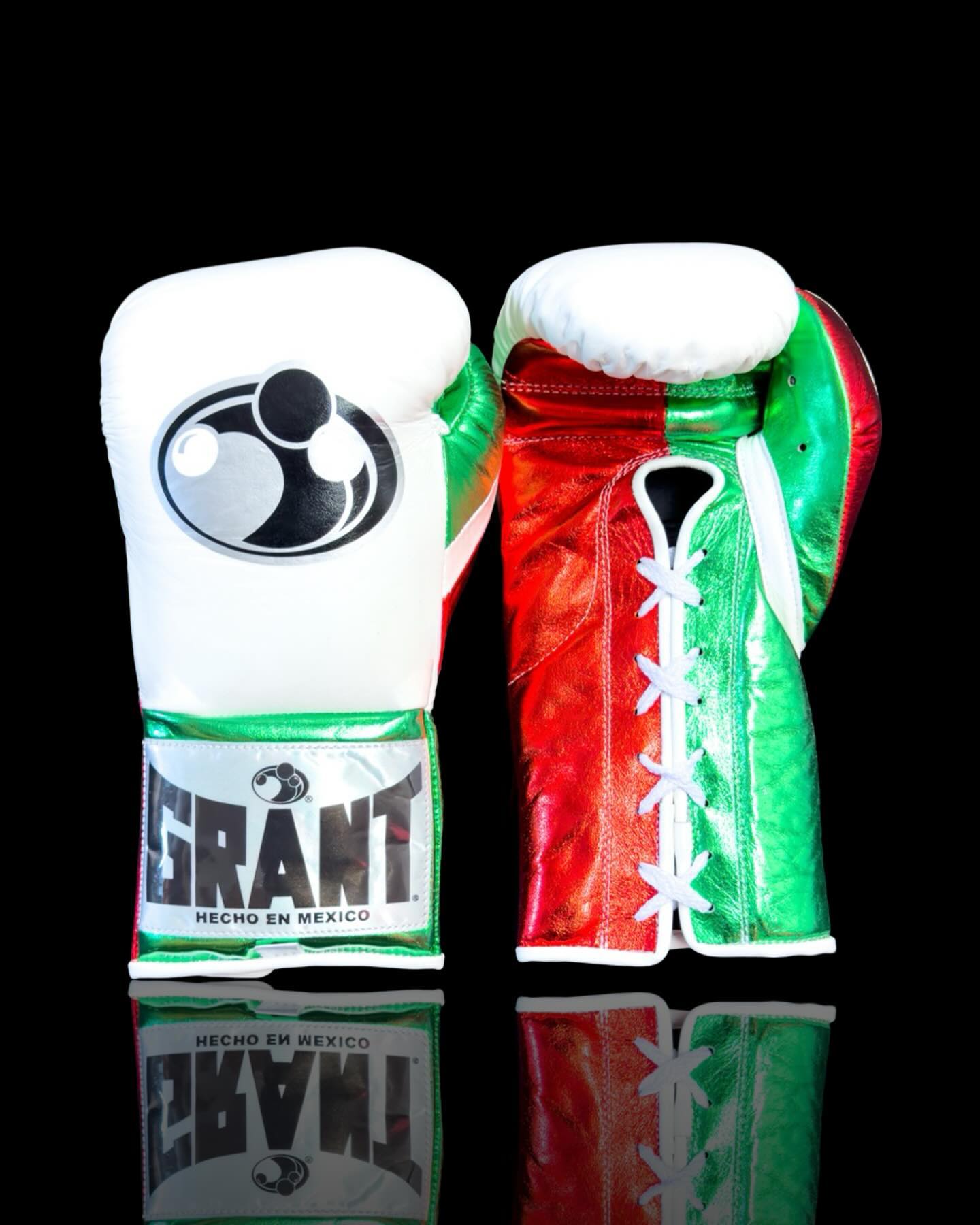 grant boxing gloves white/red/green front view for heavy bag and sparring
