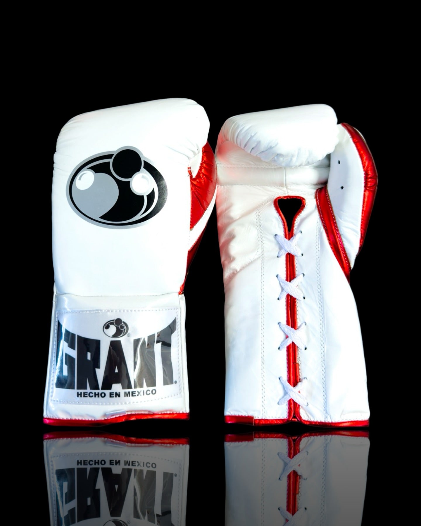 grant boxing gloves white/red front view custom training gloves for boxing