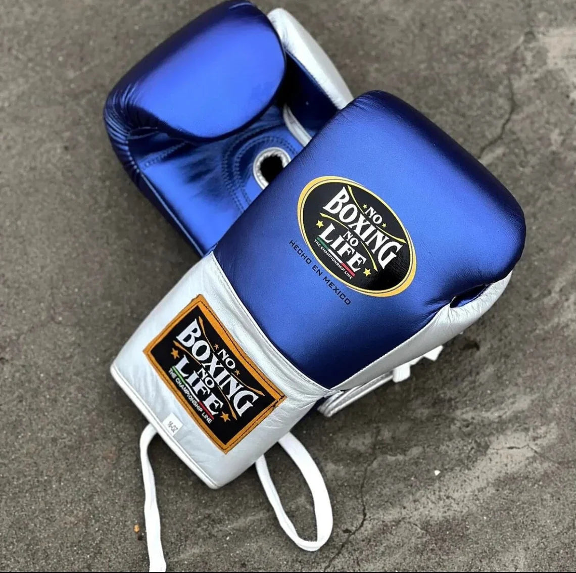 No boxing no life Blue/White boxing gloves 4-24oz , professional soft-fit training gear