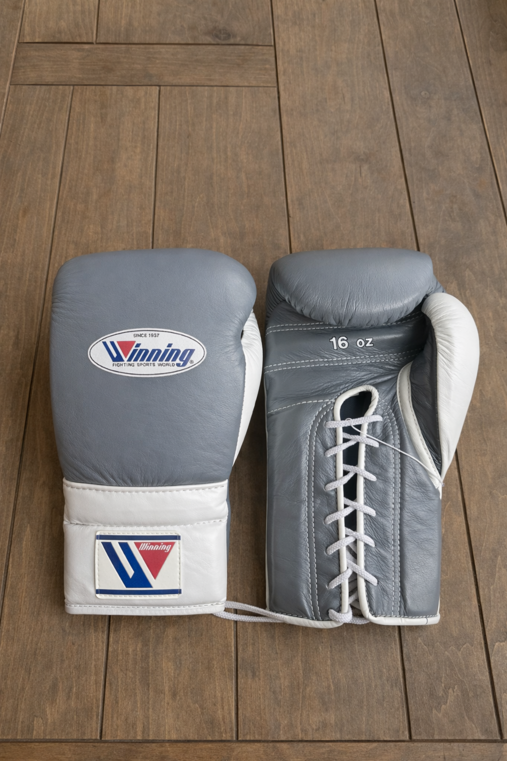 Winning Boxing Gloves Grey/White Durable Leather