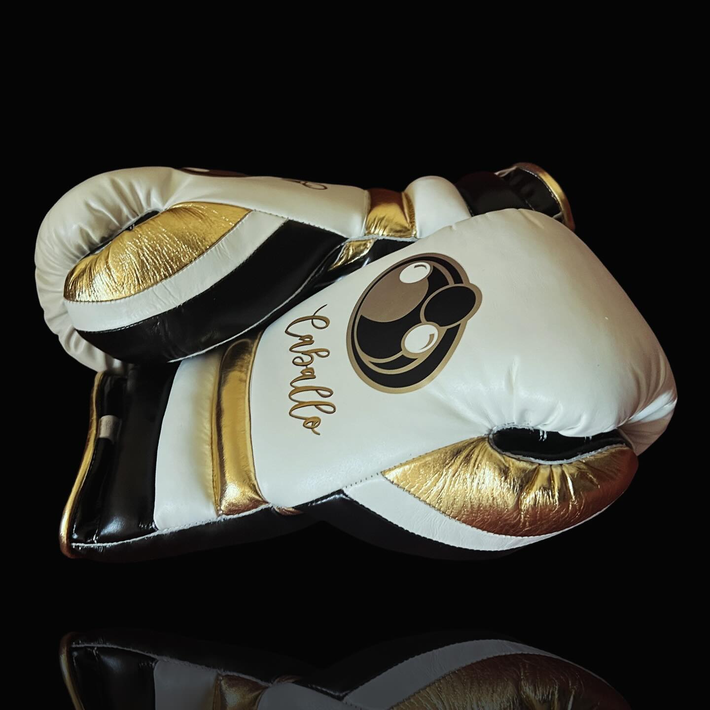 Boxing Gloves Set, White/Gold Boxing set, Boxing Head Guard