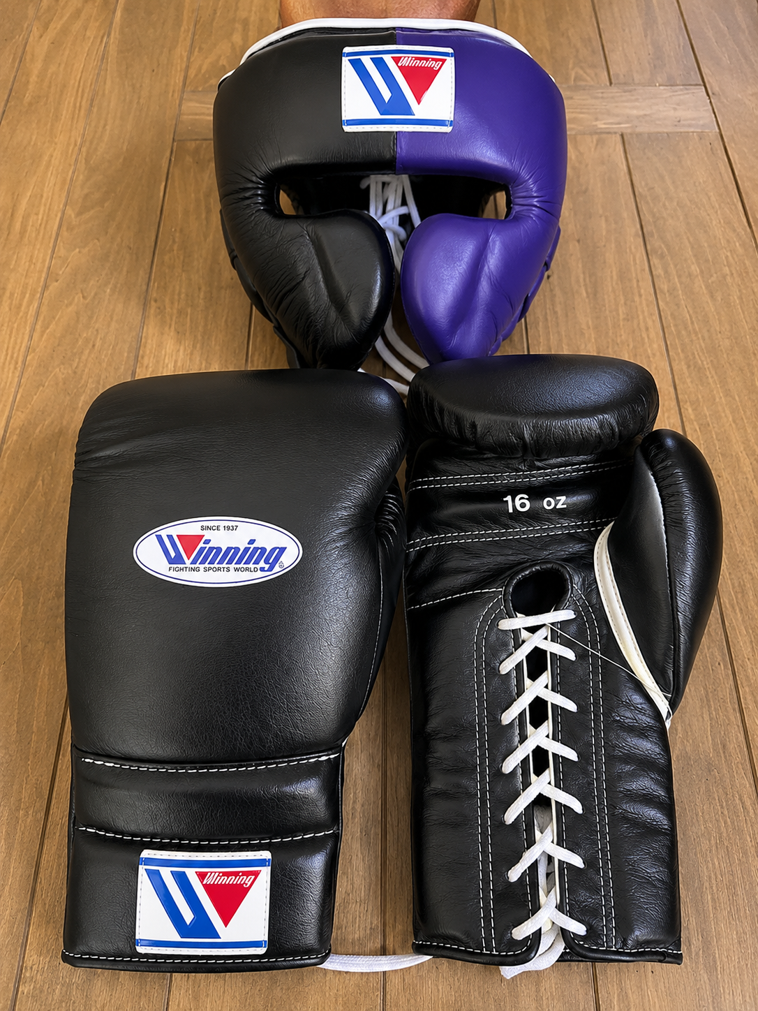 Winning Boxing Set Black/Purple Training Gear
