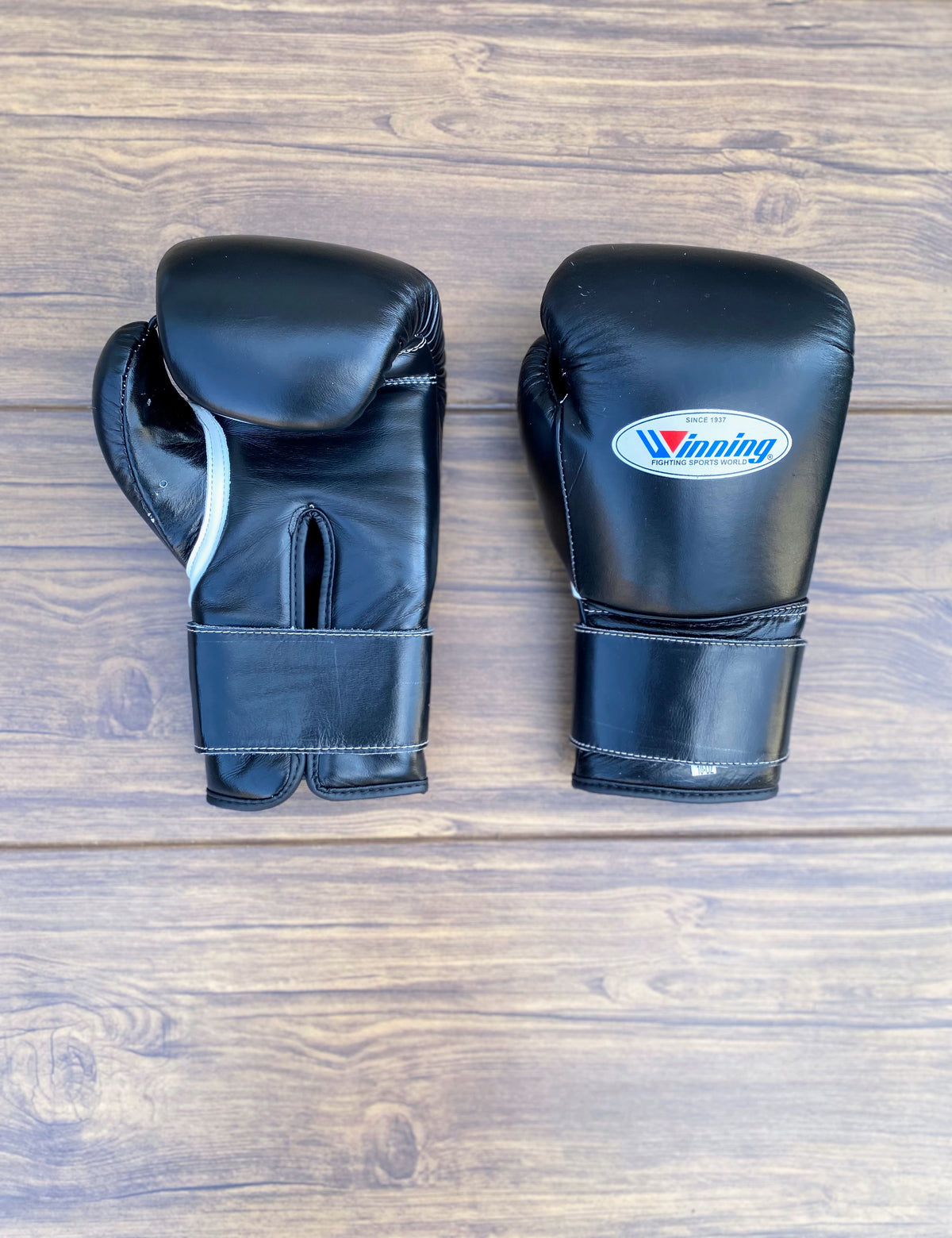 Winning Boxing Gloves Black Velcro Training