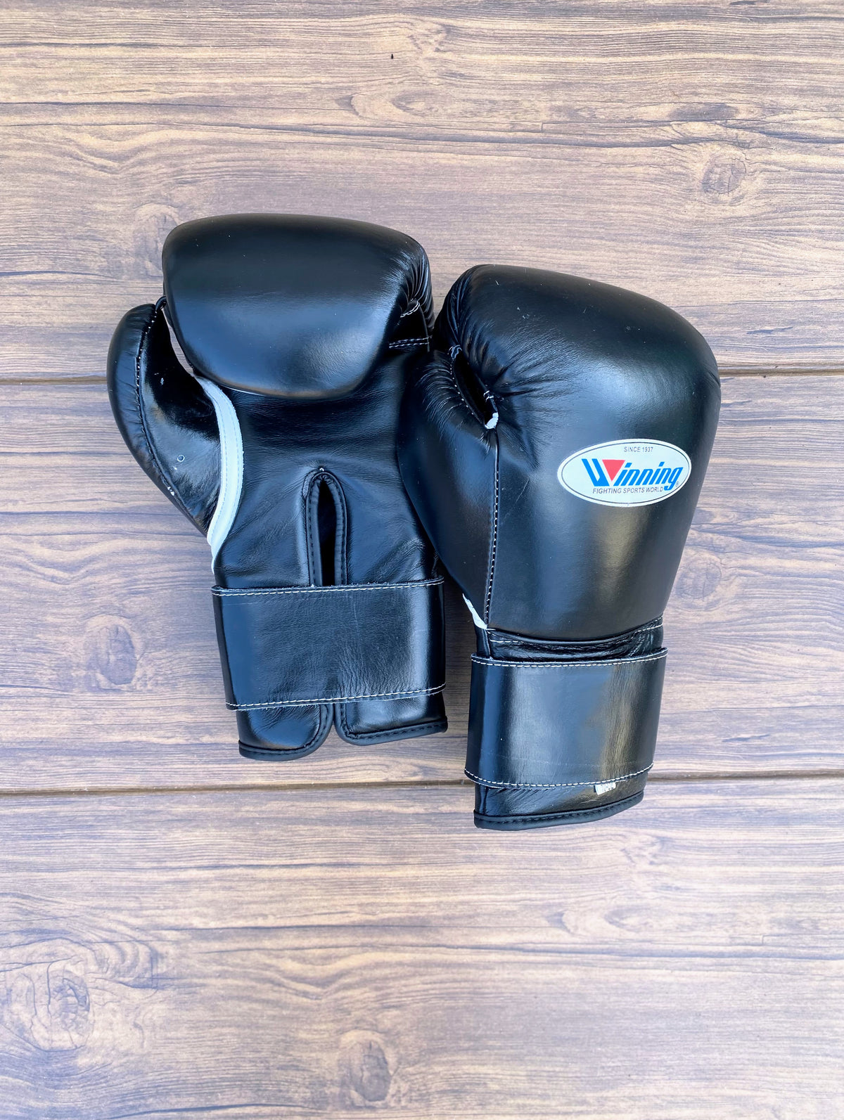 Winning Boxing Gloves Black Velcro Training