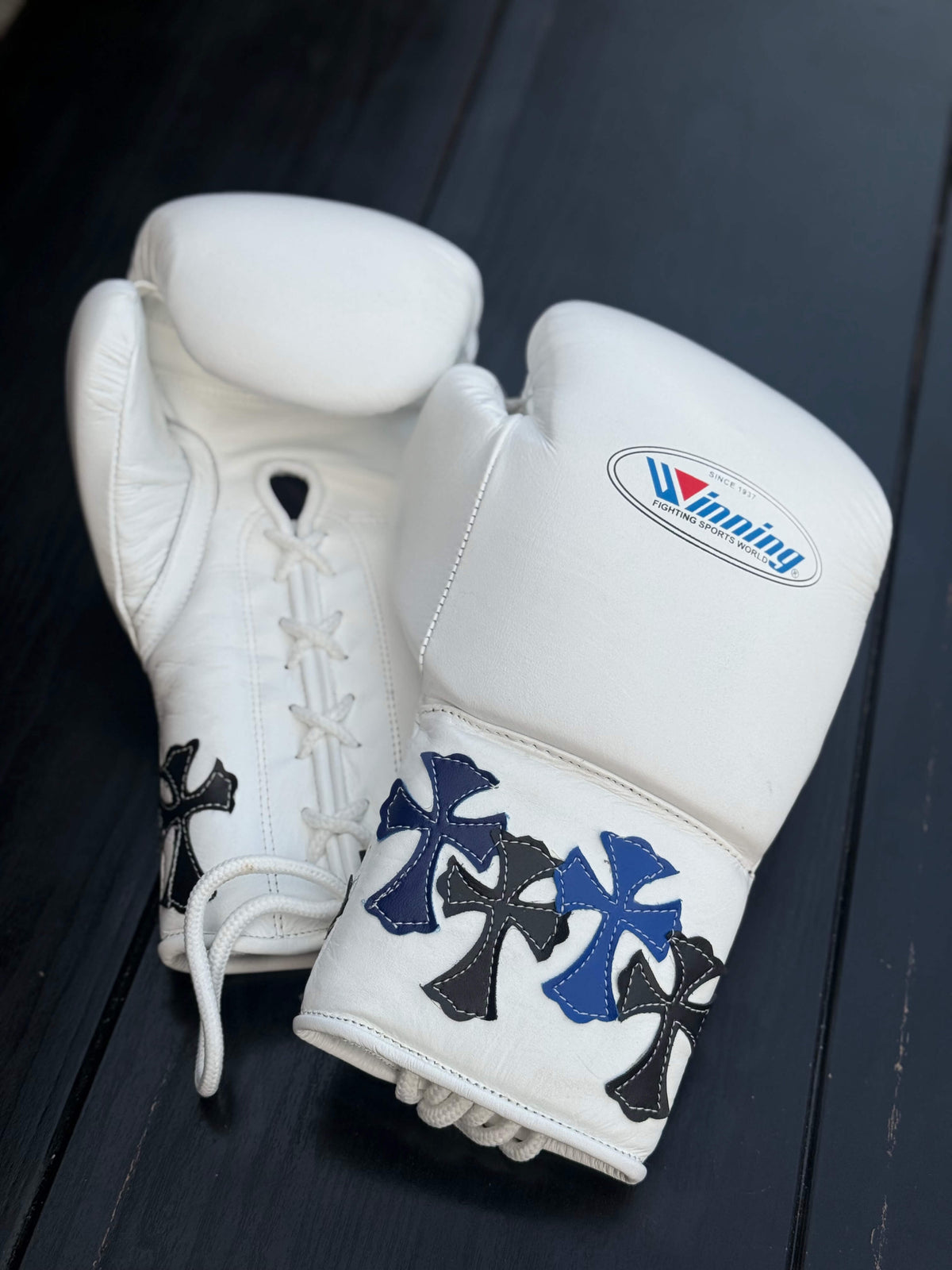 winning boxing gloves, winning gloves, winning boxing gloves japan, winning boxing gloves authentic, winning boxing gloves original, winning boxing gloves lace up, winning boxing gloves velcro, winning boxing gloves 16oz, winning boxing gloves 14oz, winning boxing gloves 12oz, winning training gloves, winning sparring gloves, winning pro boxing gloves, winning leather boxing gloves, winning premium boxing gloves, winning fight gloves, winning competition gloves, winning japanese boxing gloves