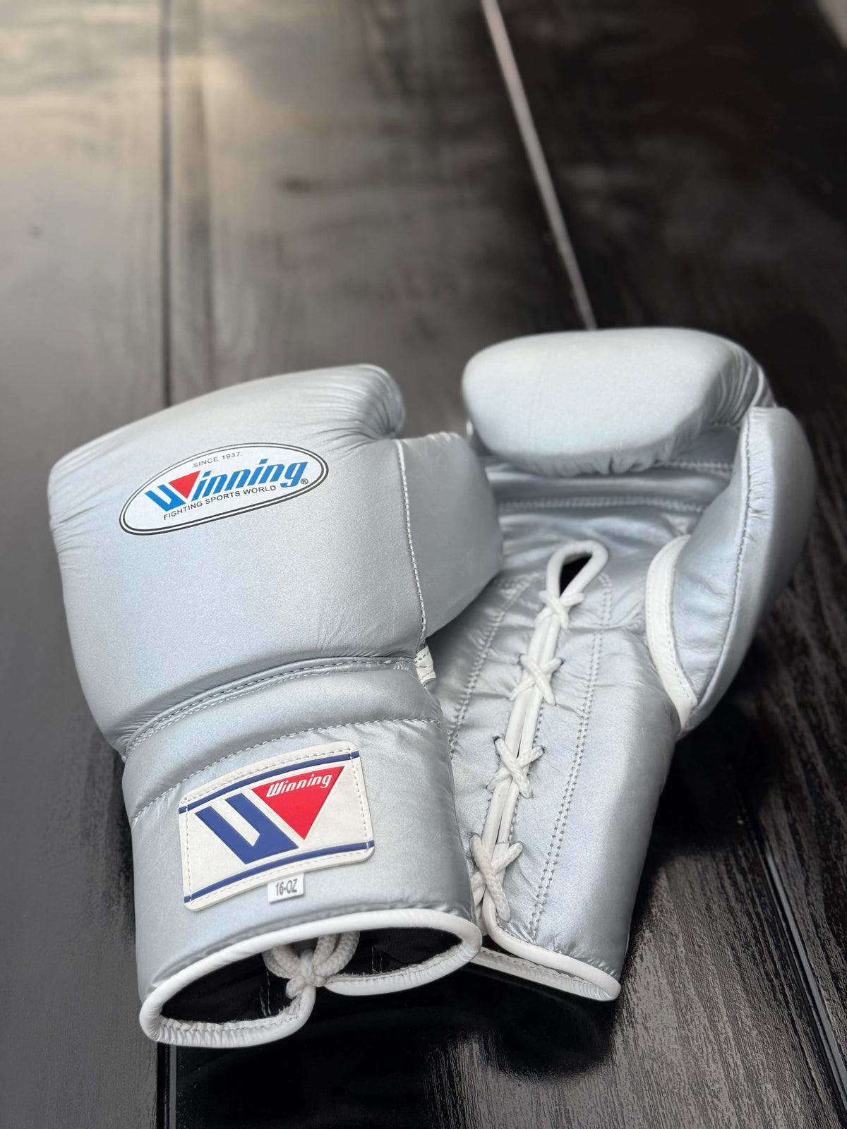 winning boxing gloves, winning gloves, winning boxing gloves japan, winning boxing gloves authentic, winning boxing gloves original, winning boxing gloves lace up, winning boxing gloves velcro, winning boxing gloves 16oz, winning boxing gloves 14oz, winning boxing gloves 12oz, winning training gloves, winning sparring gloves, winning pro boxing gloves, winning leather boxing gloves, winning premium boxing gloves, winning fight gloves, winning competition gloves, winning japanese boxing gloves