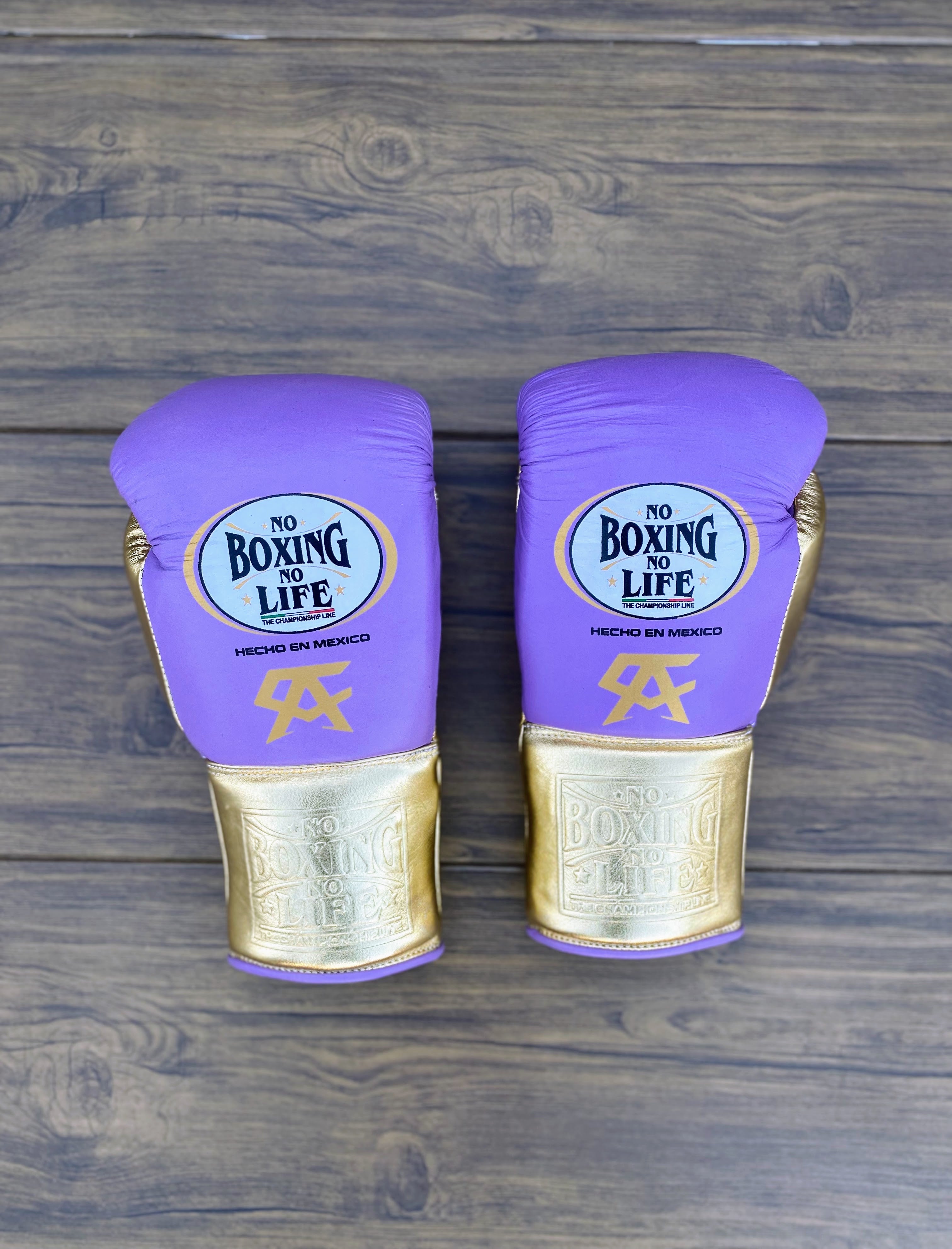 Customizable boxing glove, High Quality Gloves Purple/Gold