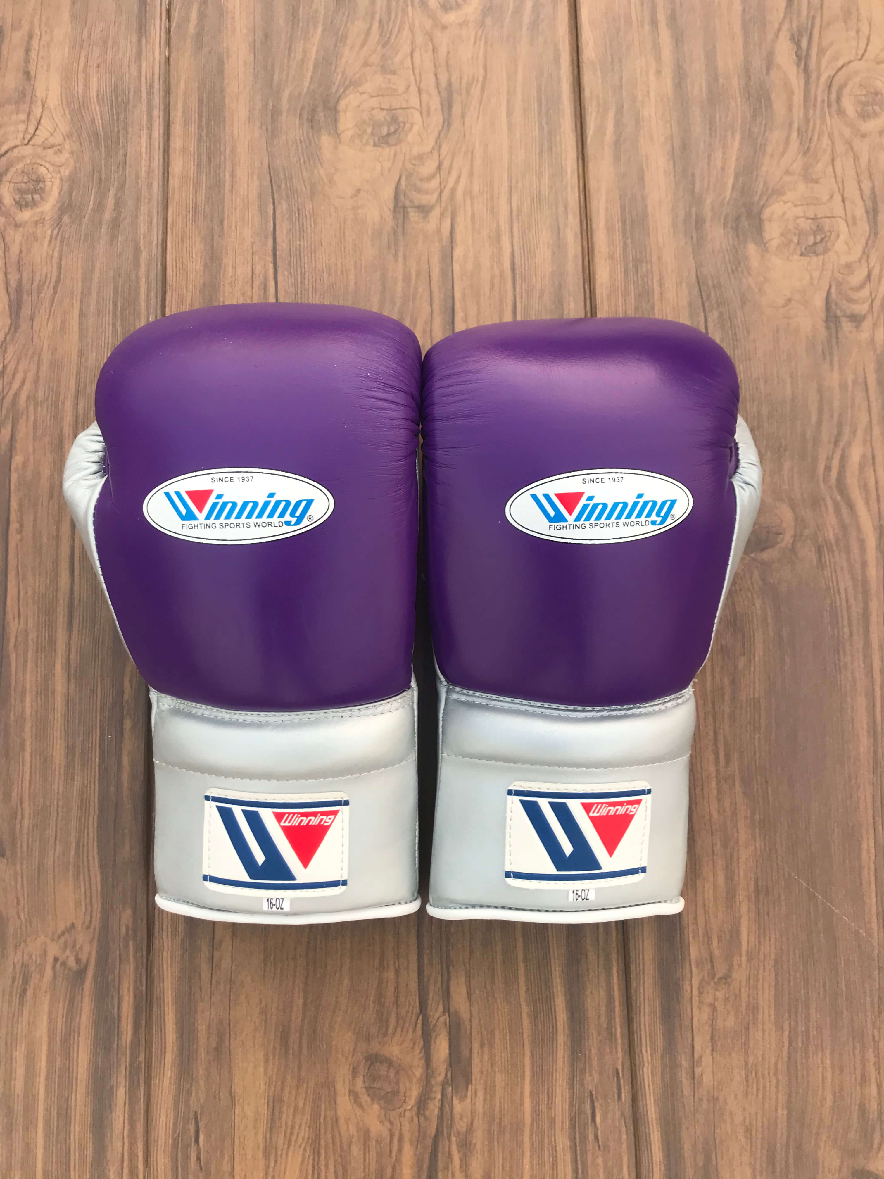 Winning Boxing Gloves Purple/Silver Lace-Up Training