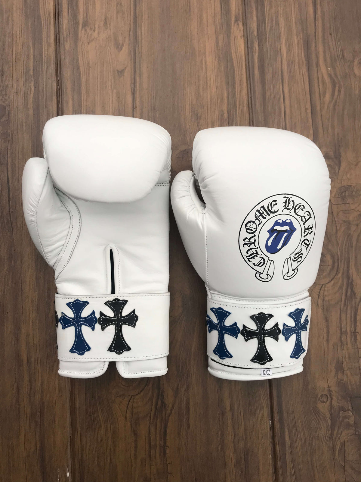 winning boxing gloves, winning gloves, winning boxing gloves japan, winning boxing gloves authentic, winning boxing gloves original, winning boxing gloves lace up, winning boxing gloves velcro, winning boxing gloves 16oz, winning boxing gloves 14oz, winning boxing gloves 12oz, winning training gloves, winning sparring gloves, winning pro boxing gloves, winning leather boxing gloves, winning premium boxing gloves, winning fight gloves, winning competition gloves, winning japanese boxing gloves, winning boxin