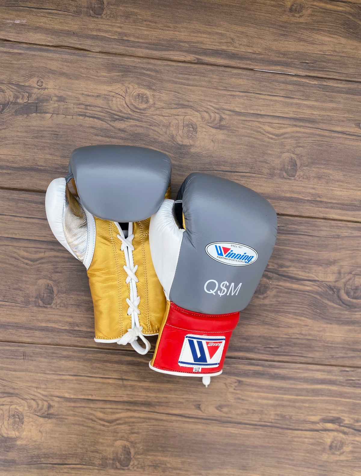 Winning Boxing Gloves Grey/Red/Gold/White Durable Leather
