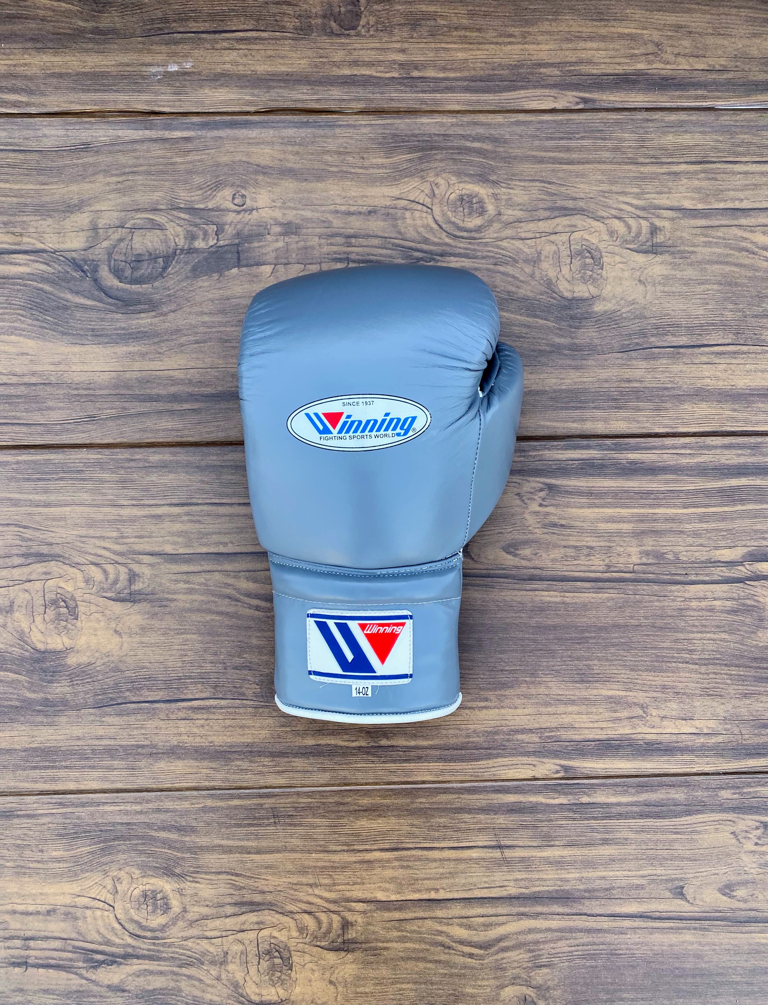 Winning Boxing Set Grey Leather