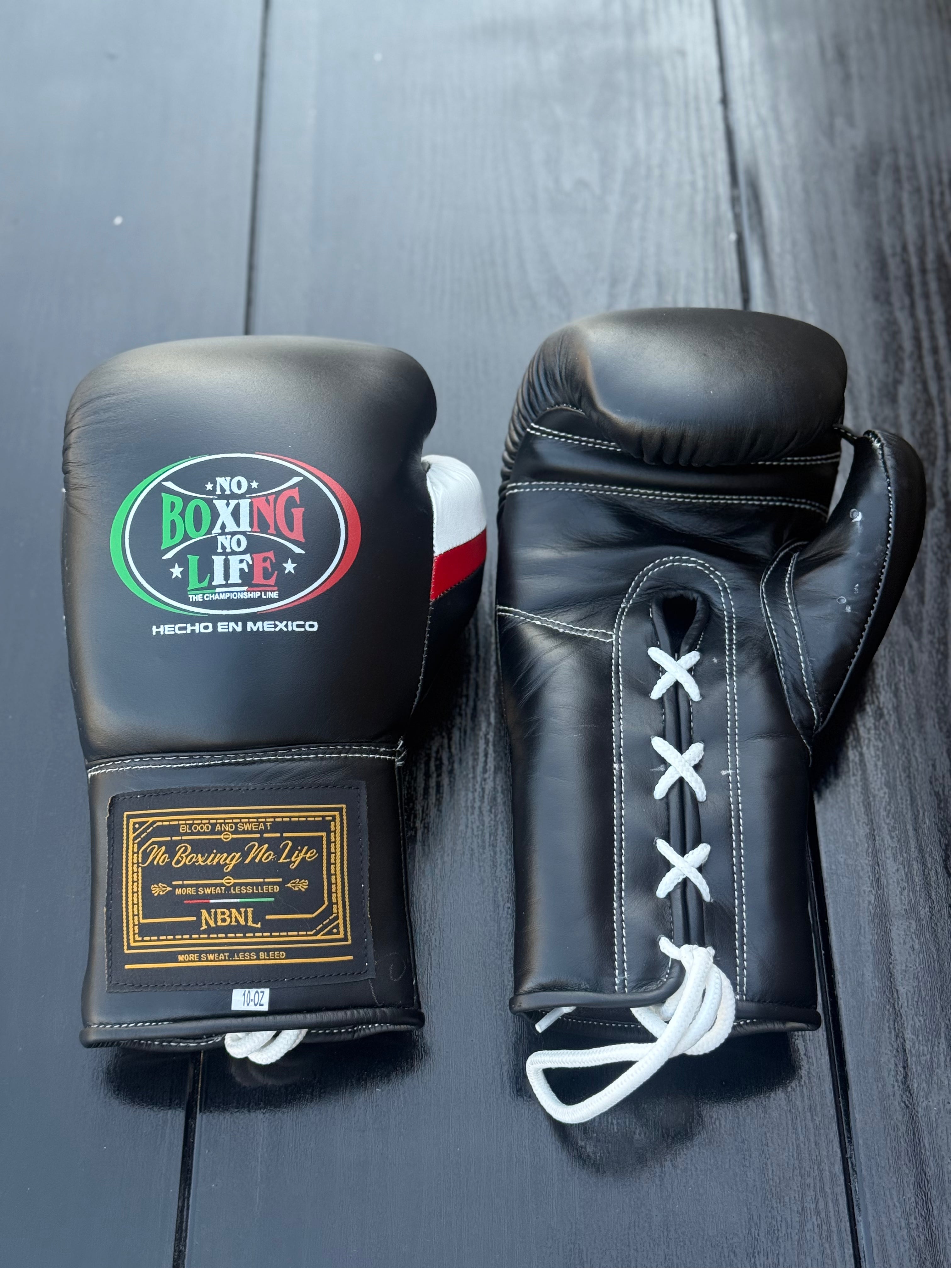 No Boxing No Life Boxing Gloves Black/Red/White Lace-Up Training