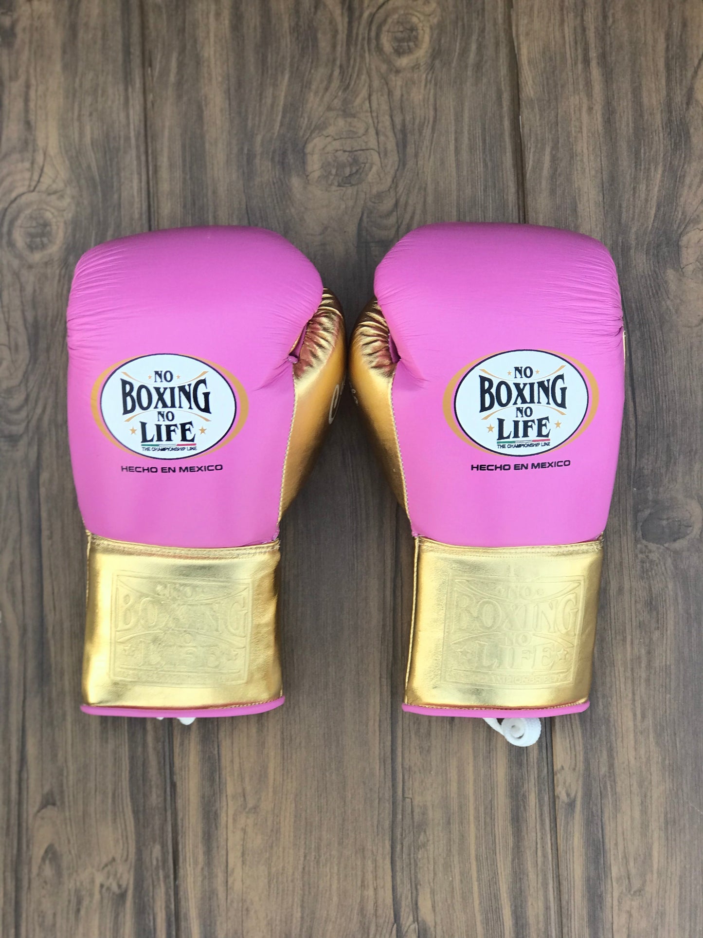 No boxing no life Pink/Gold boxing gears , premium soft-padding sparring gear