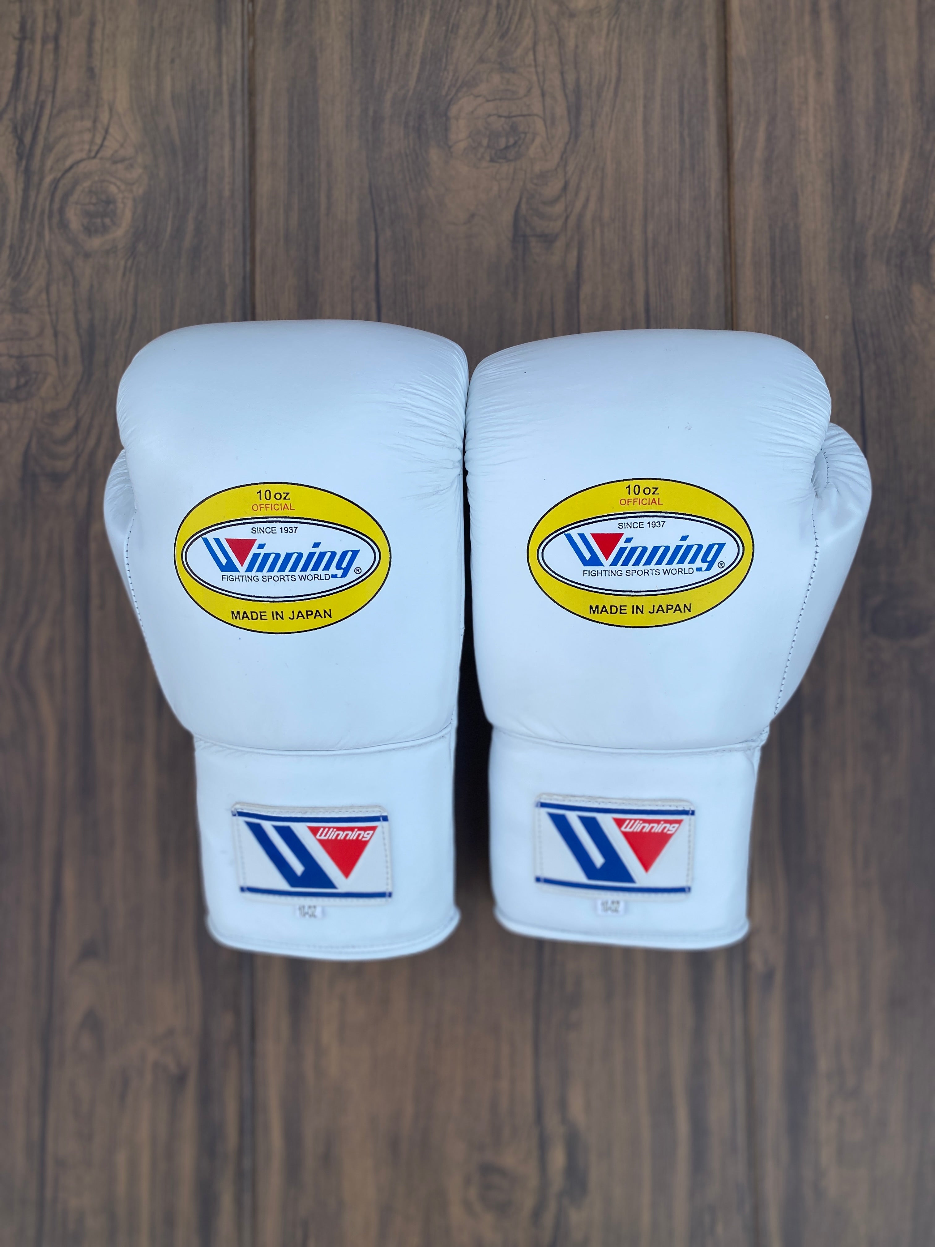 Winning Boxing Gloves White Comfort Leather