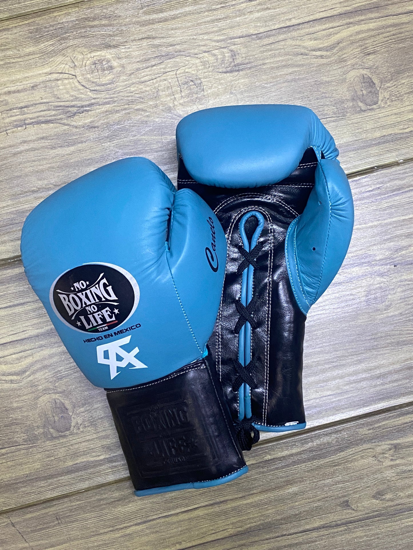 No boxing no life Blue/Black boxing gloves , soft cushion sparring gloves