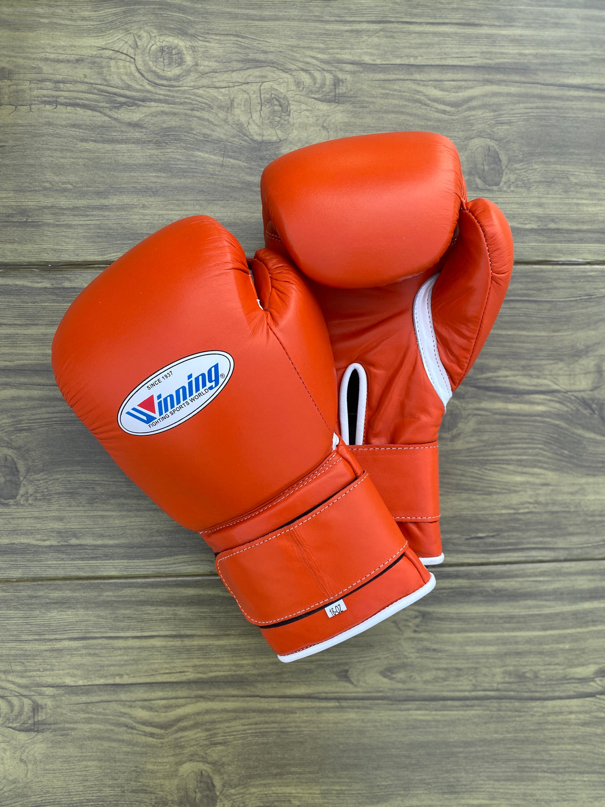 Winning Boxing Gloves Orange Comfort Leather