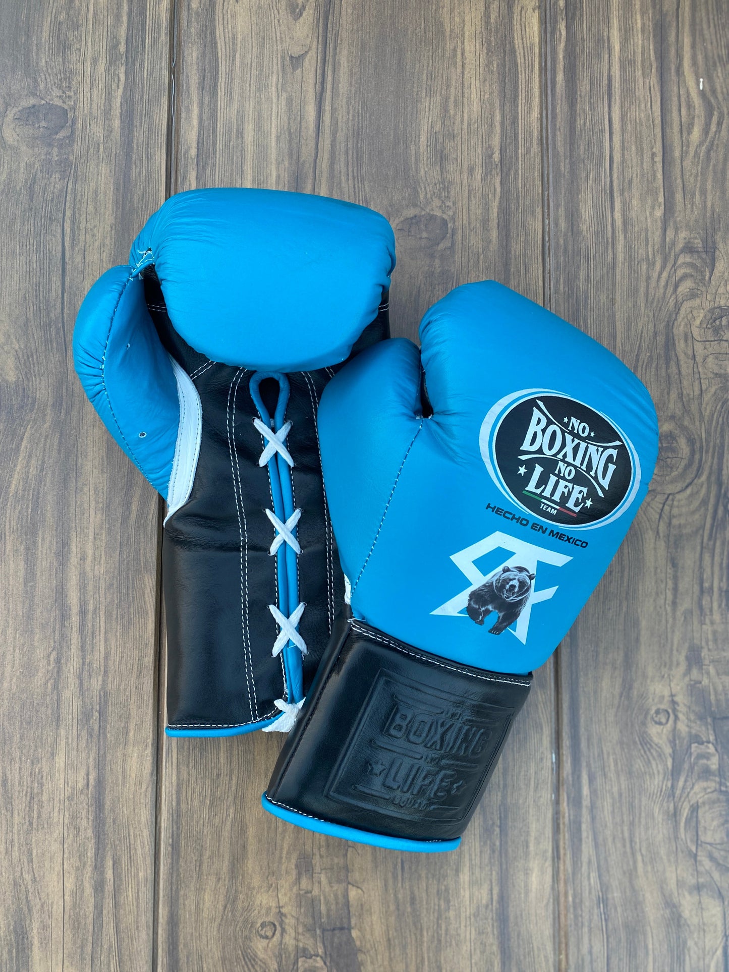No boxing no life Blue/Black boxing gloves , soft cushion sparring gloves