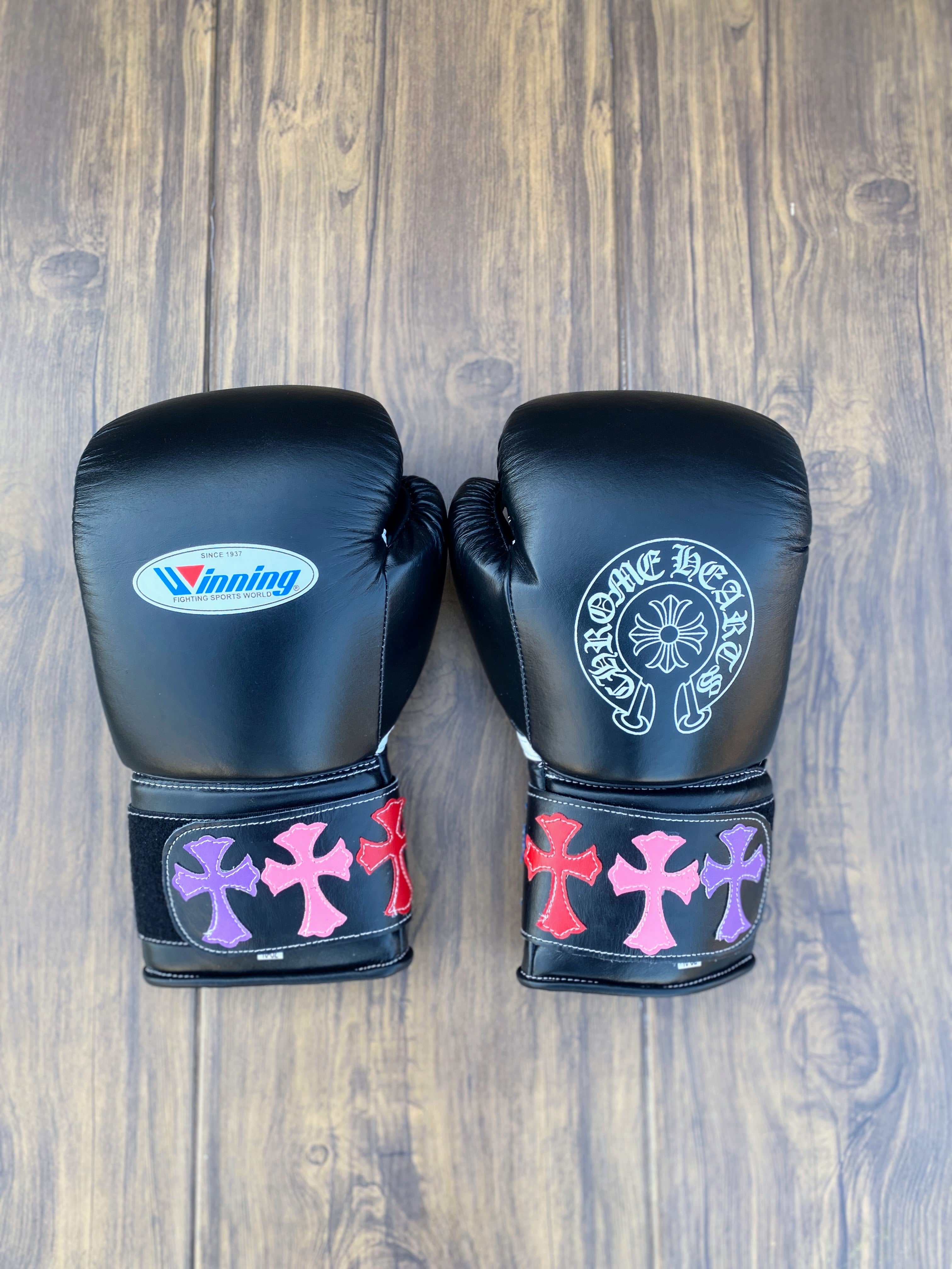 Winning Boxing Gloves Black Durable Leather