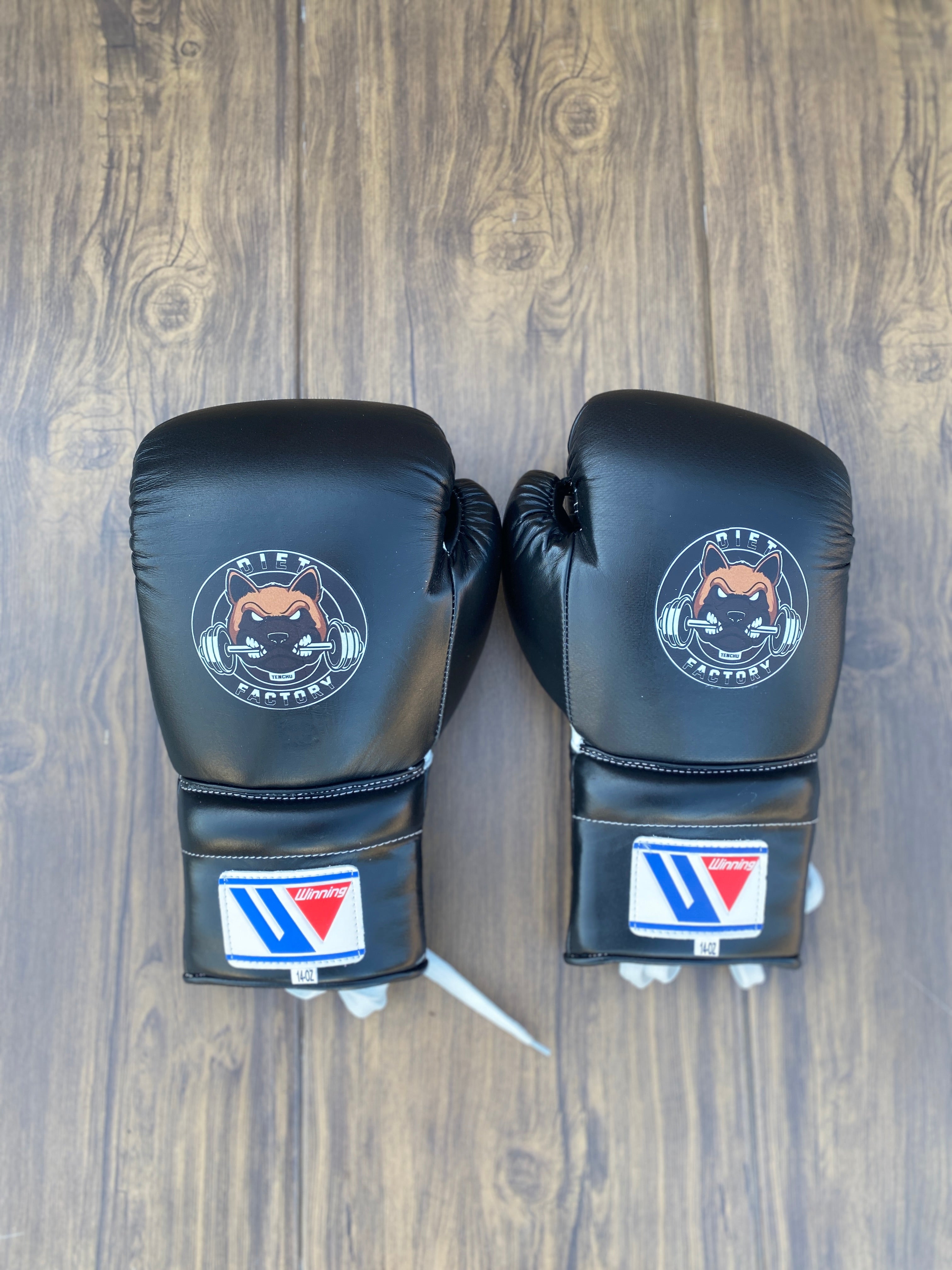 Winning Boxing Gloves Black Sparring