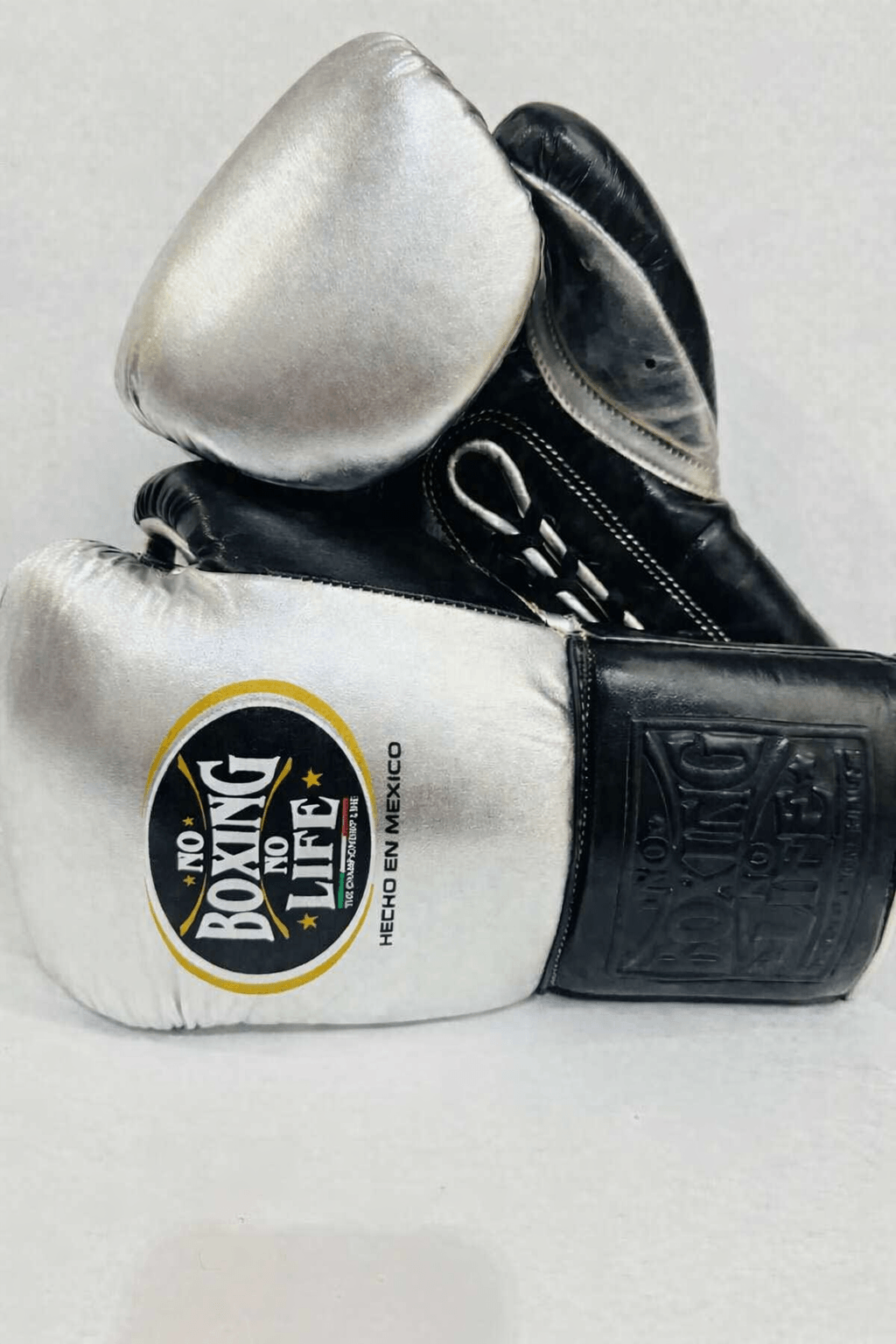 No Boxing No Life Gloves Silver/Black Leather Gloves for Pad Work