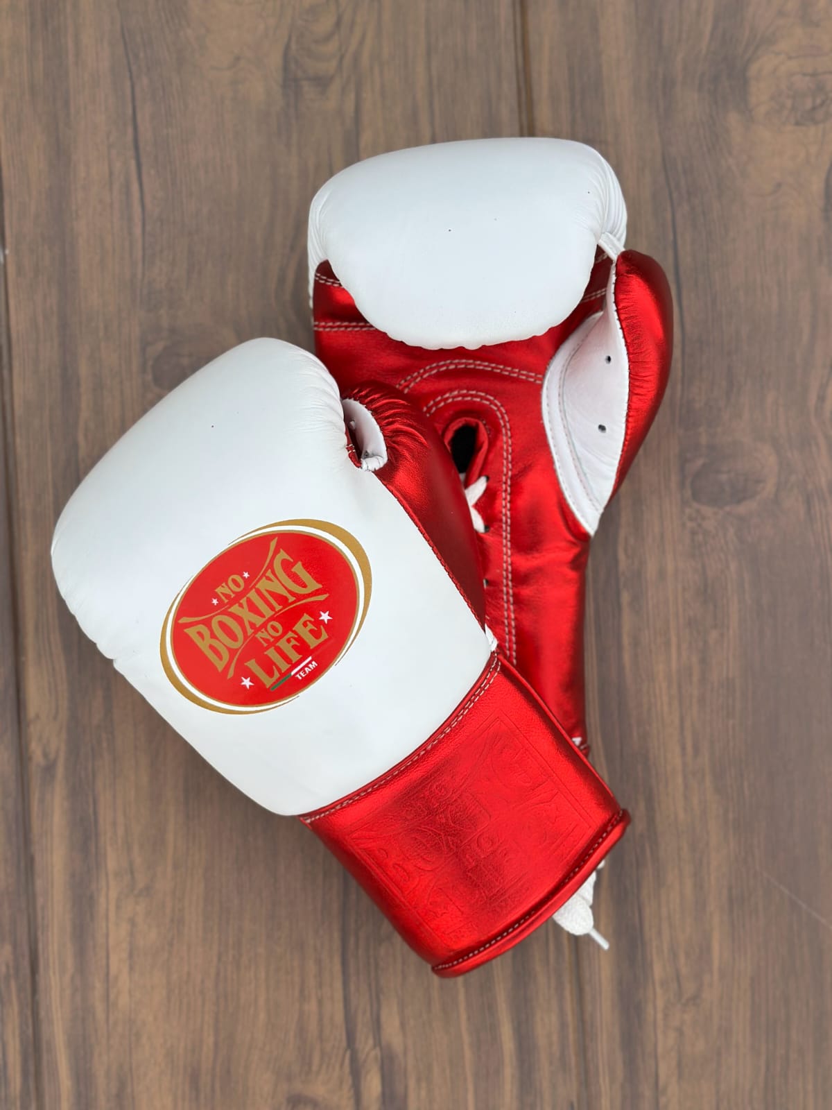 No Boxing No Life Boxing Gloves White/Red Leather