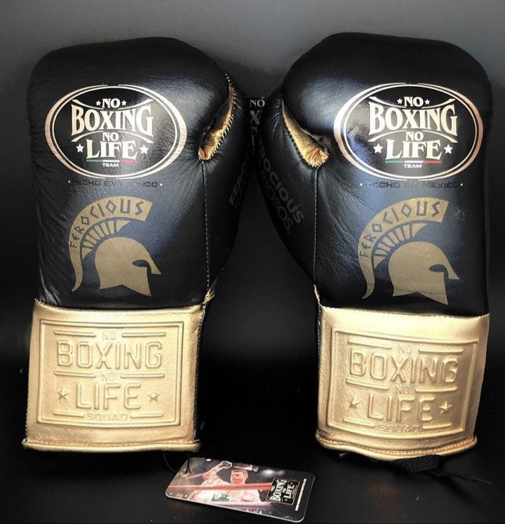 No Boxing No Life Boxing Gloves Black/Gold Lace-Up 12oz