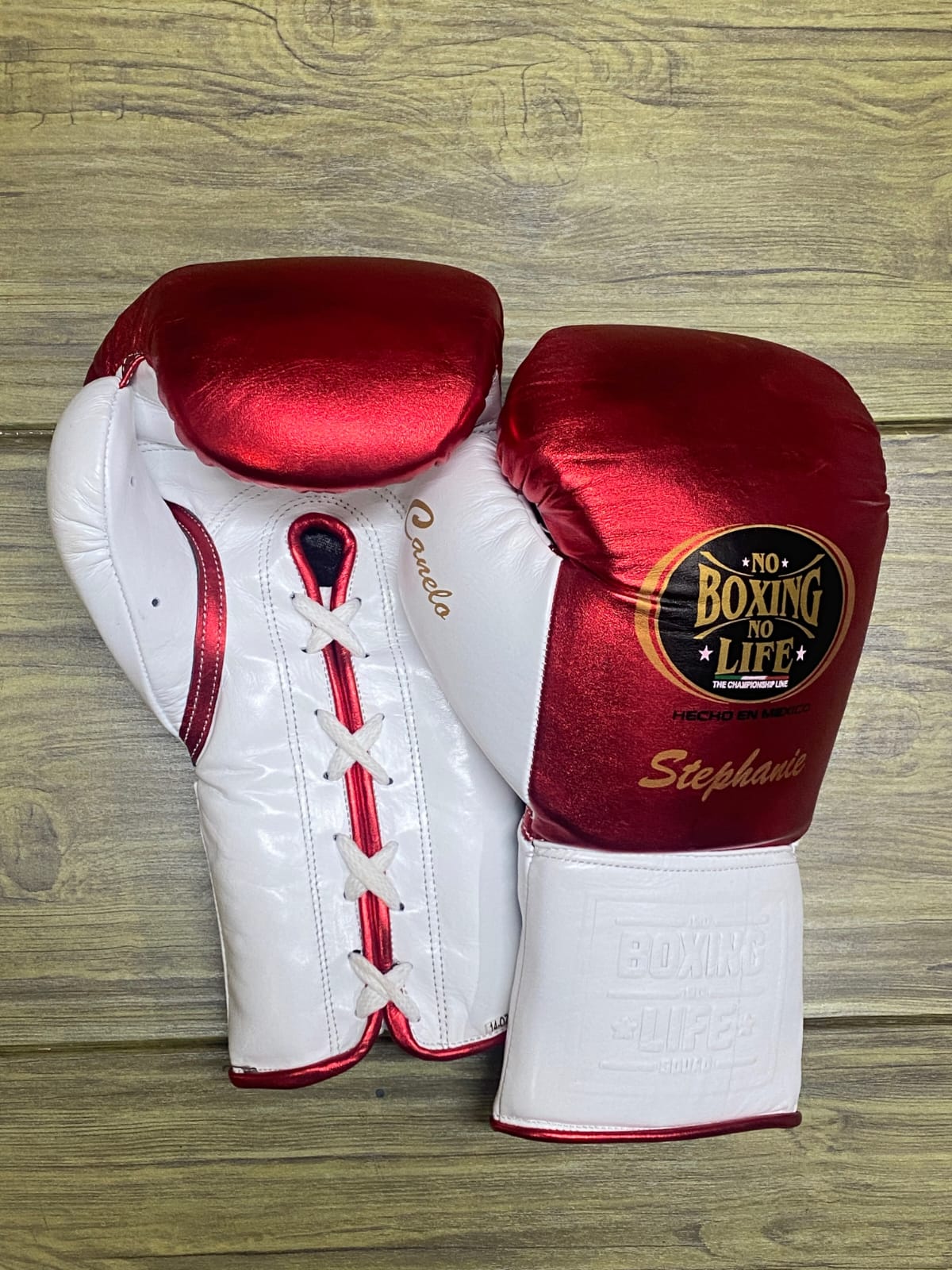 No Boxing No Life Boxing Gloves Red/White Training