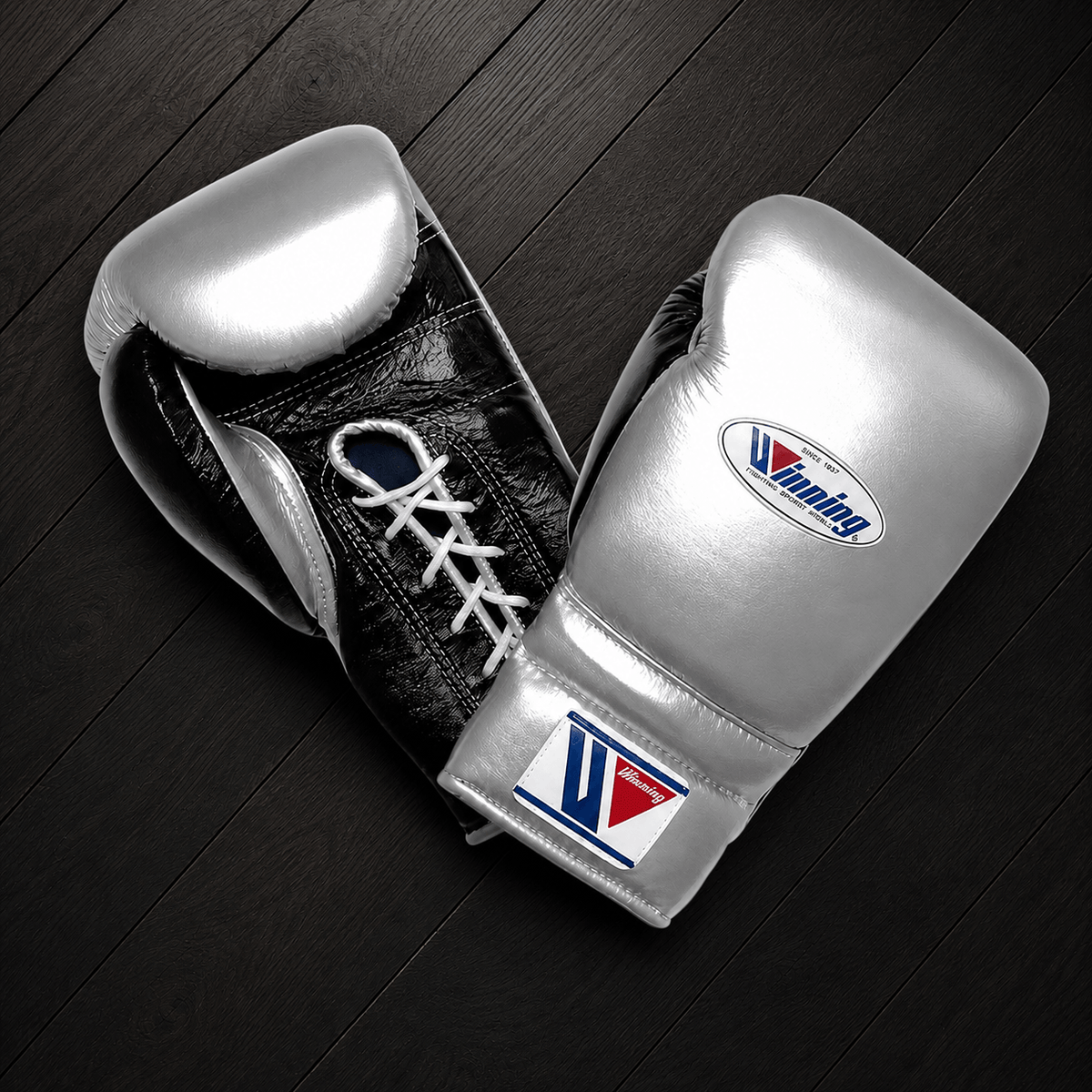Winning Boxing Gloves Silver/Black Leather Gloves for Intense Sessions