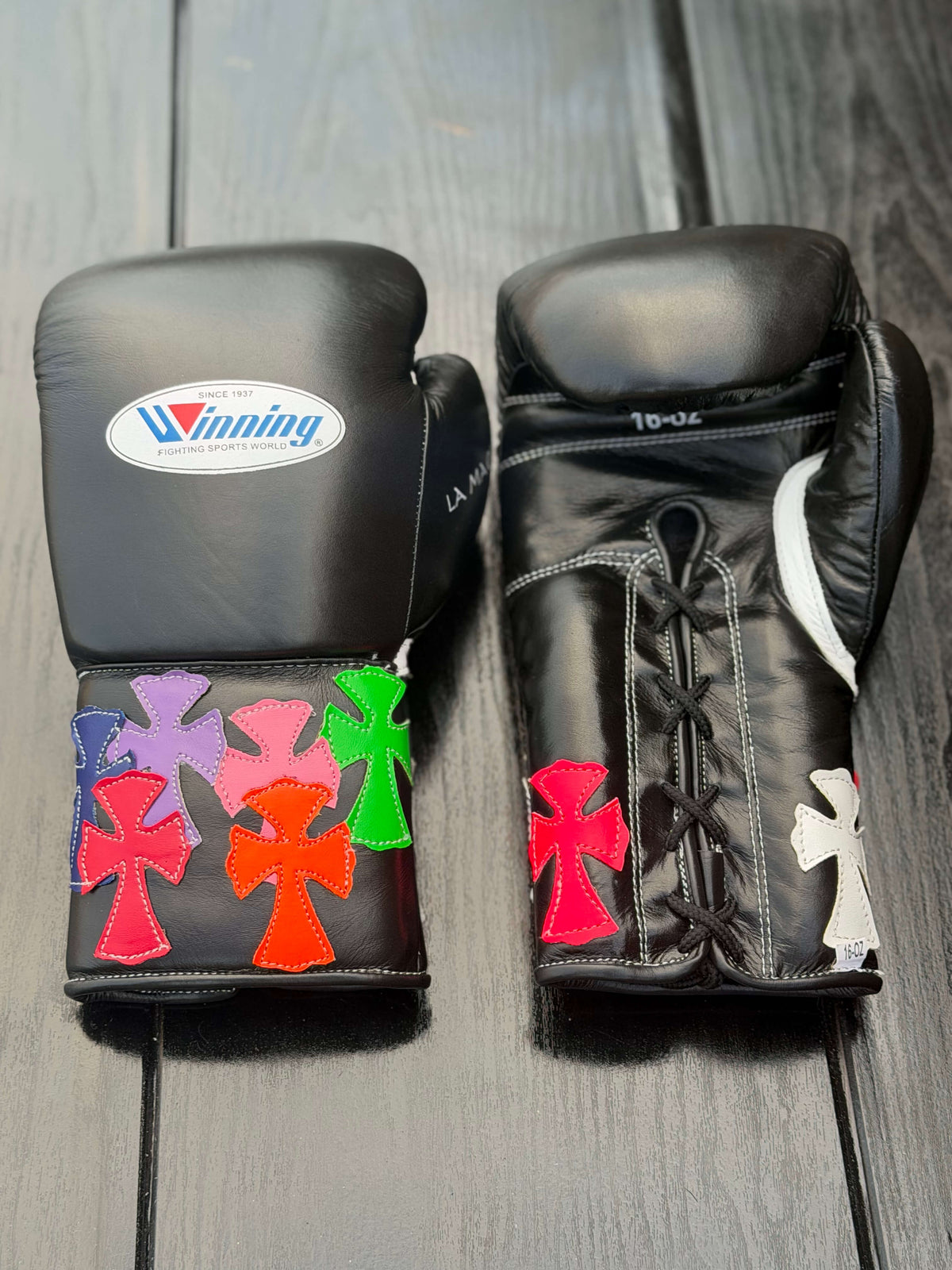 Winning Boxing Sets Black Chrome Heart Style Leather Gloves Front View