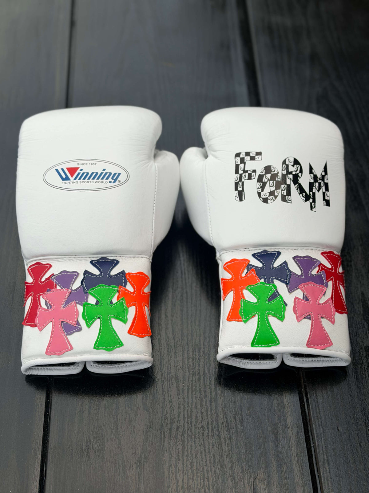 Winning Boxing Gloves White Chrome Heart Style Leather Training Gloves Back View