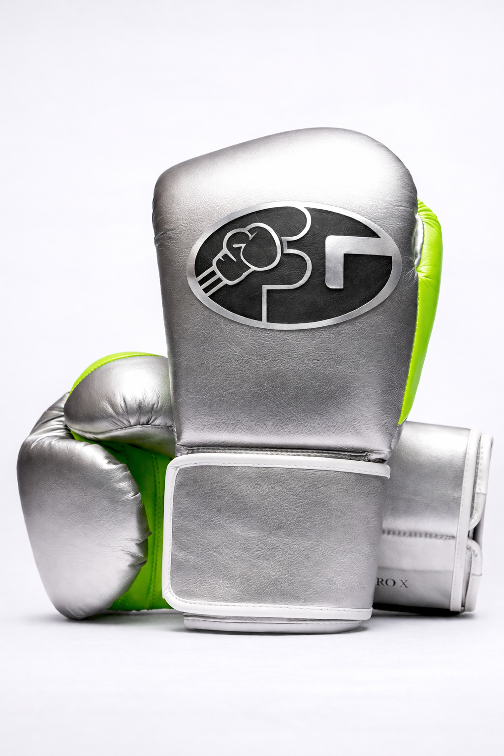 fiest boxing gloves silver-parrot 
 for heavy bag and sparring