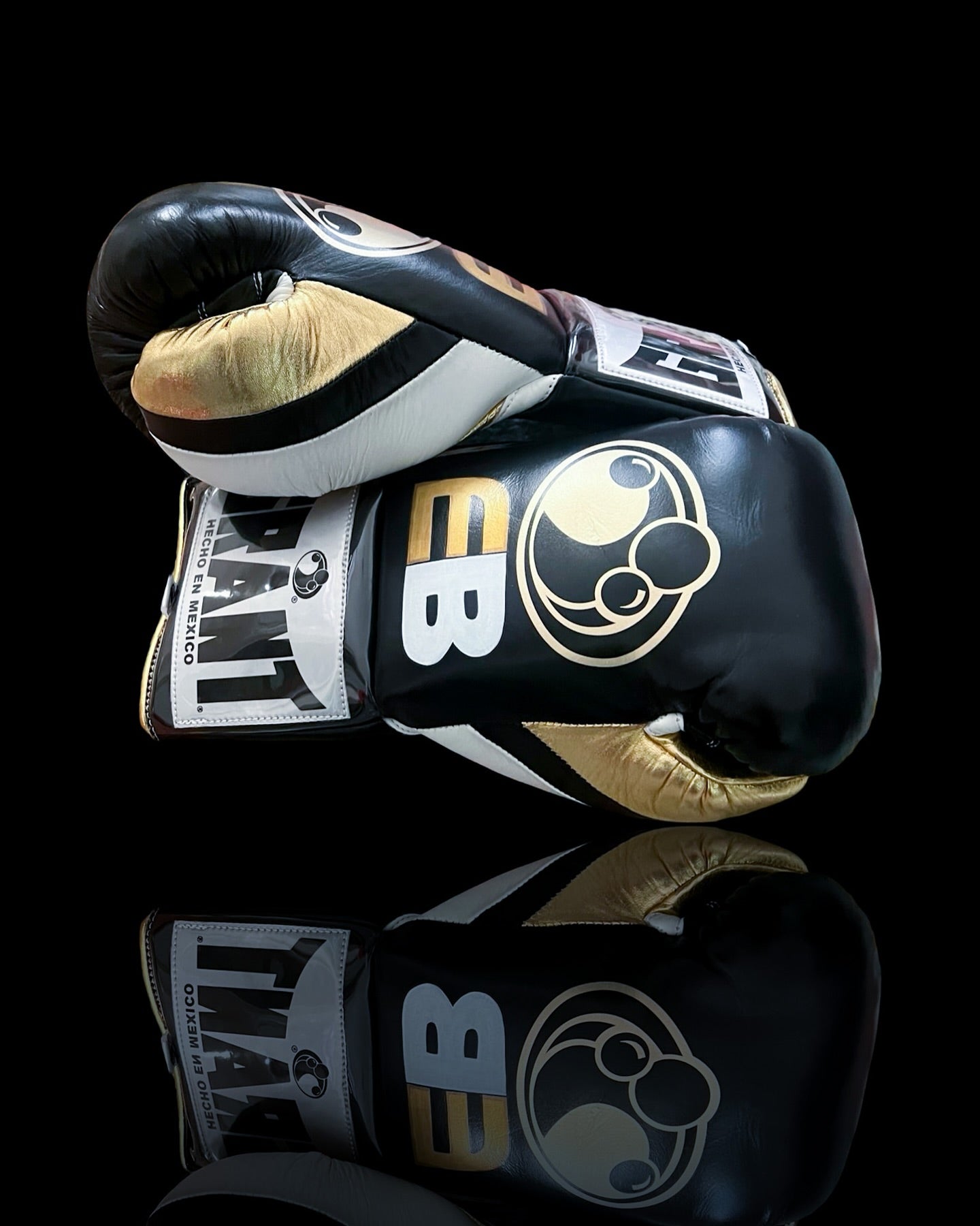 grant boxing gloves black/gold/white back and thumb view premium leather fight gear