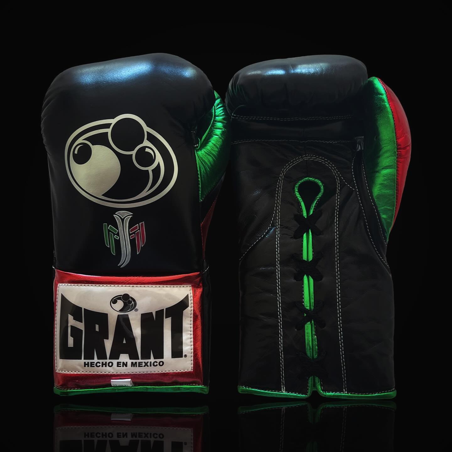 grant boxing gloves black/green/red front view custom training gloves for boxing