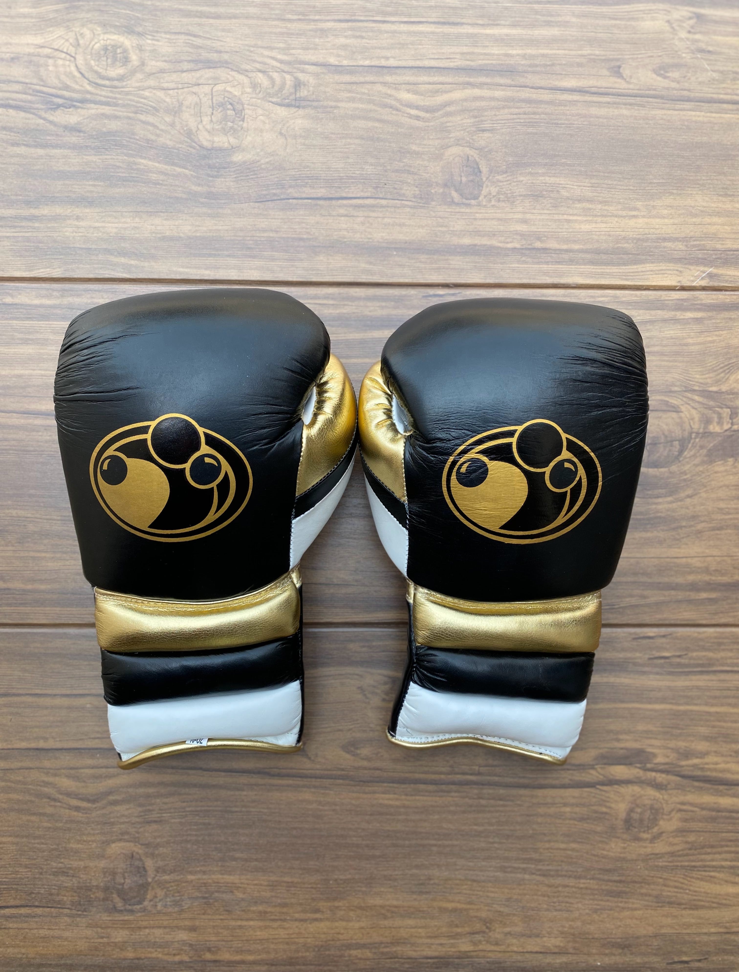grant boxing gloves black/white/gold back view custom training gloves for boxing