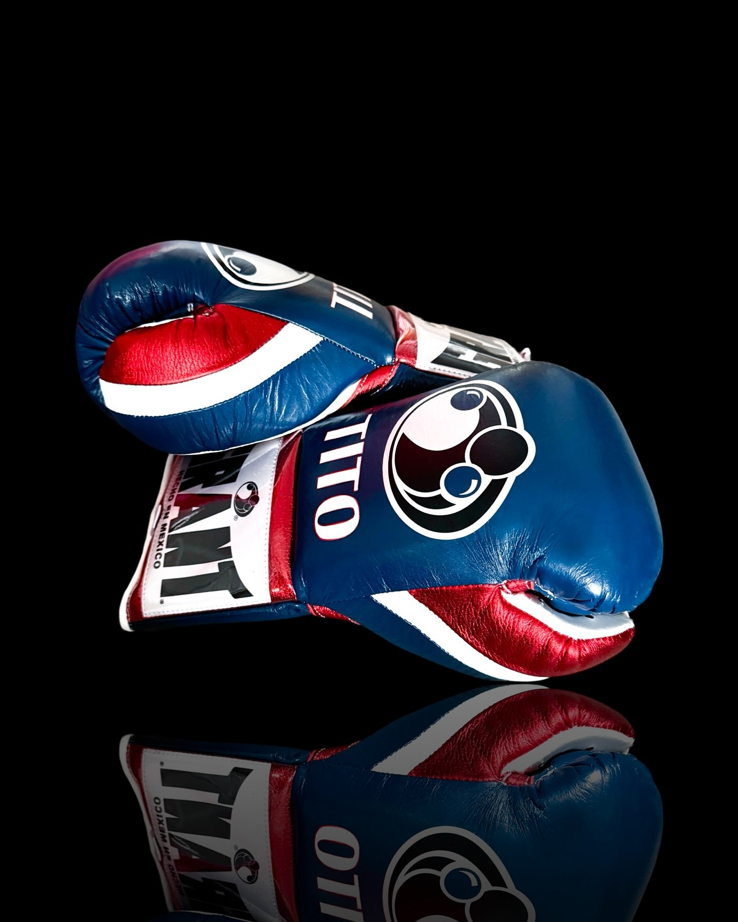 grant boxing gloves blue/red/white back and thumb view professional boxing gear premium quality