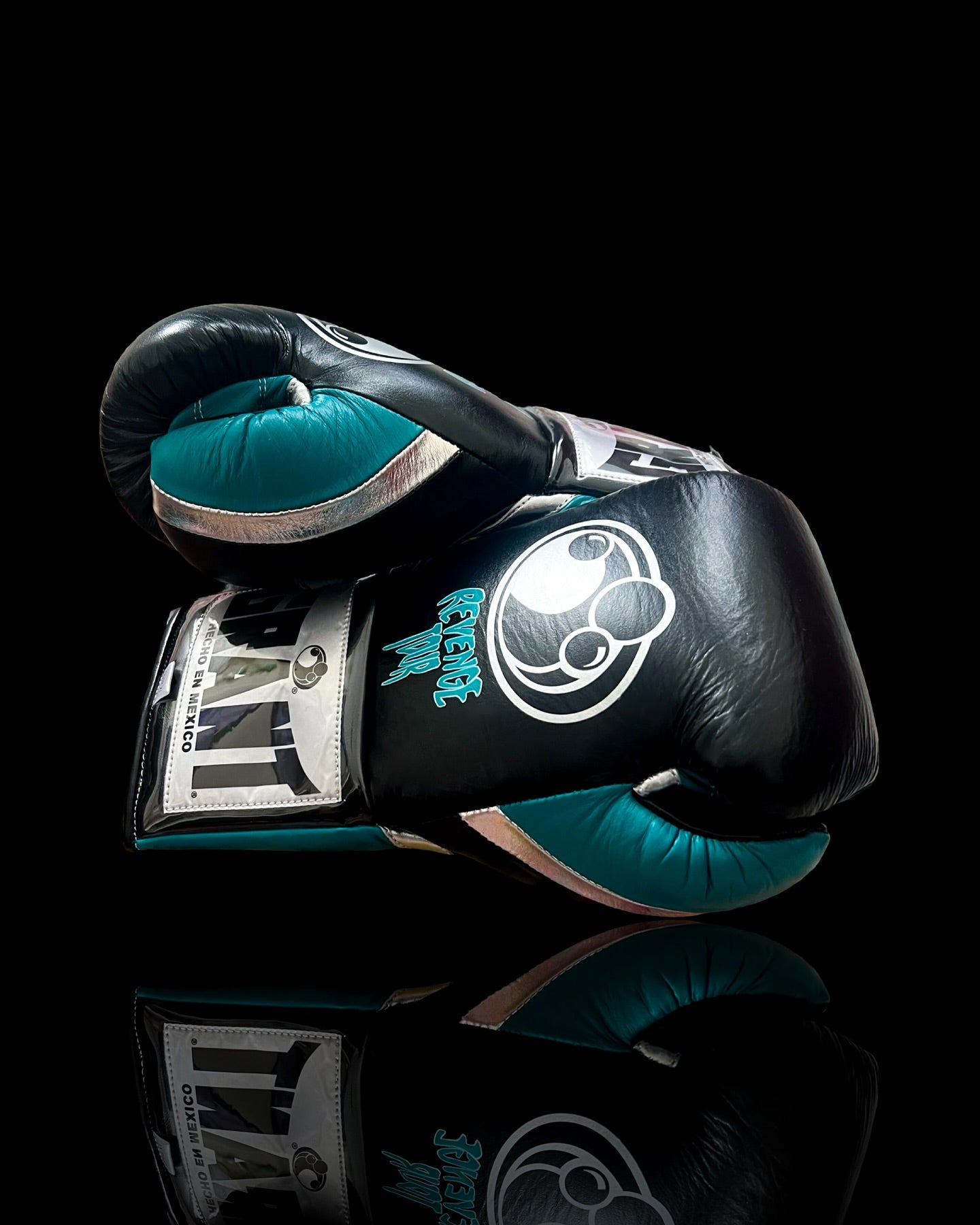 grant boxing gloves black/blue/silver back and thumb view for heavy bag and sparring