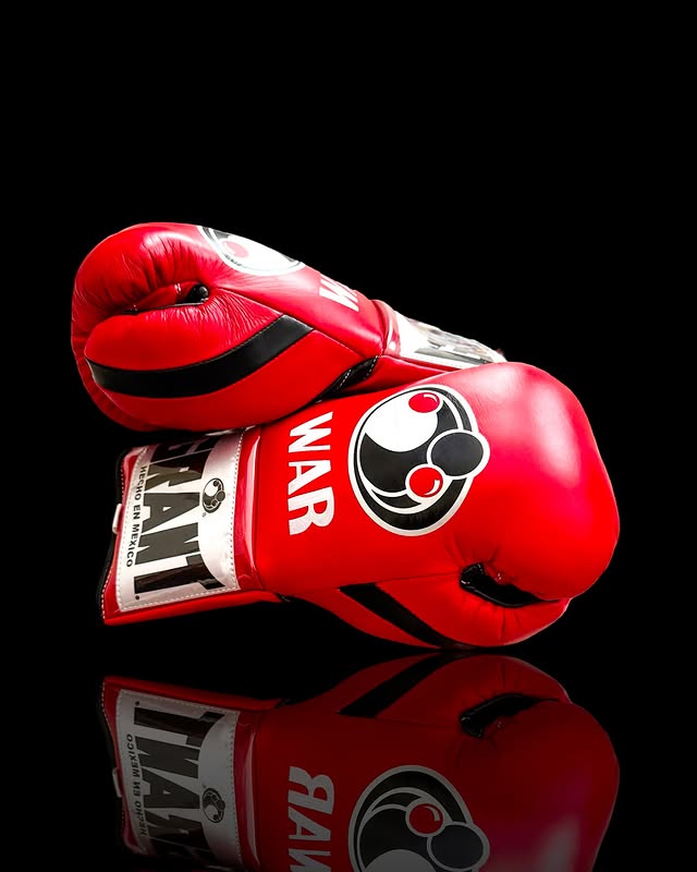 grant boxing gloves red/black back and thumb view custom training gloves for boxing