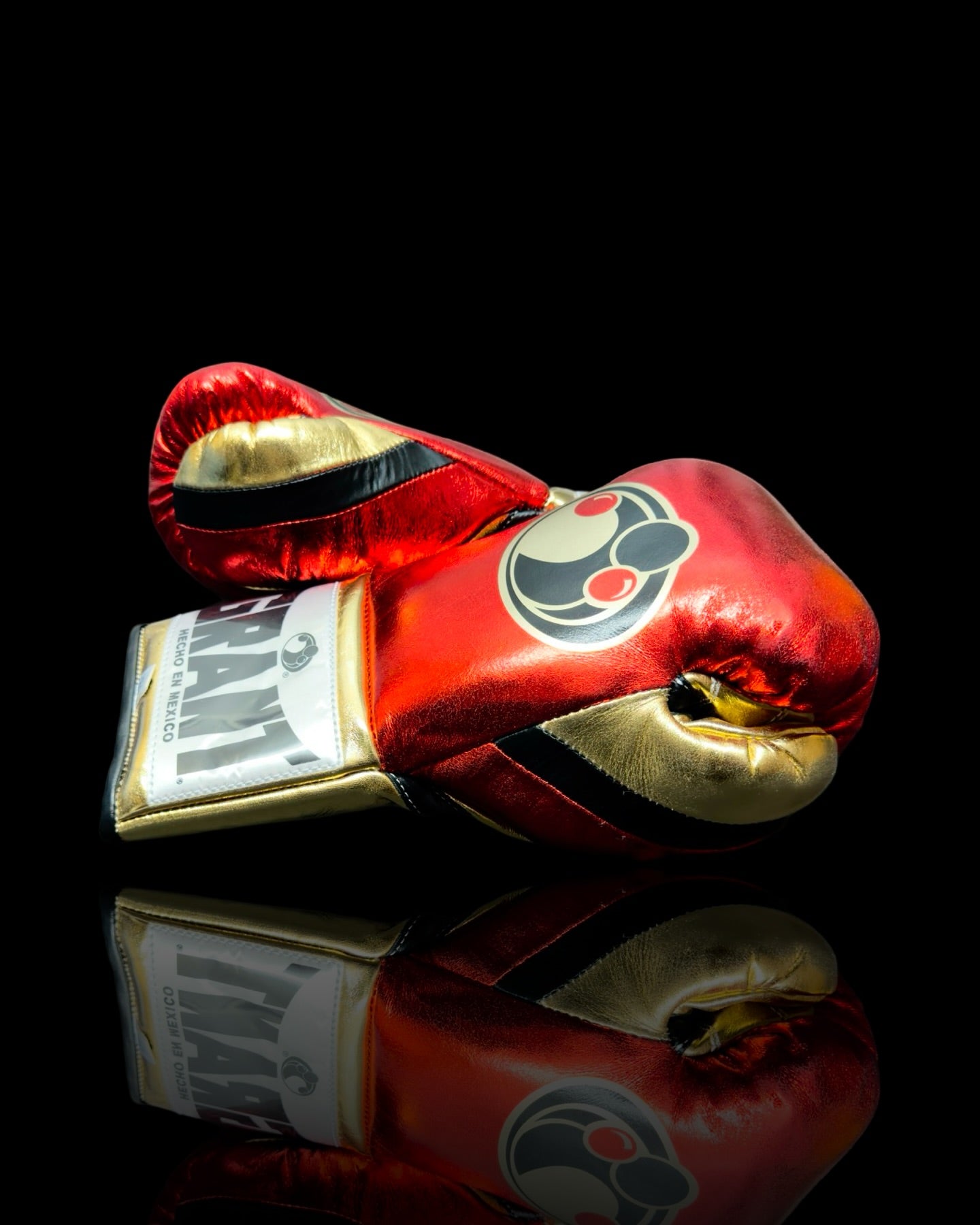 grant boxing gloves red/gold/black back and thumb view professional boxing gear premium quality