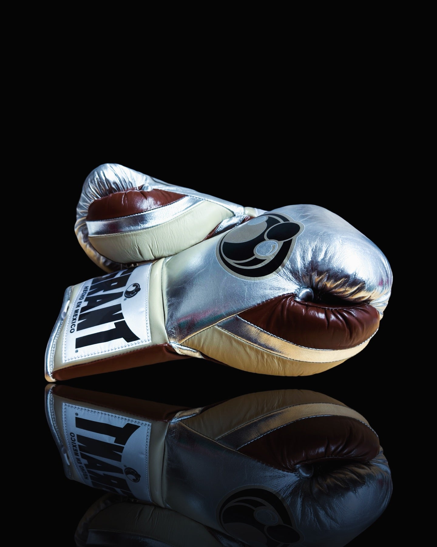 grant boxing gloves silver-brown back and thumb view custom name boxing training gloves